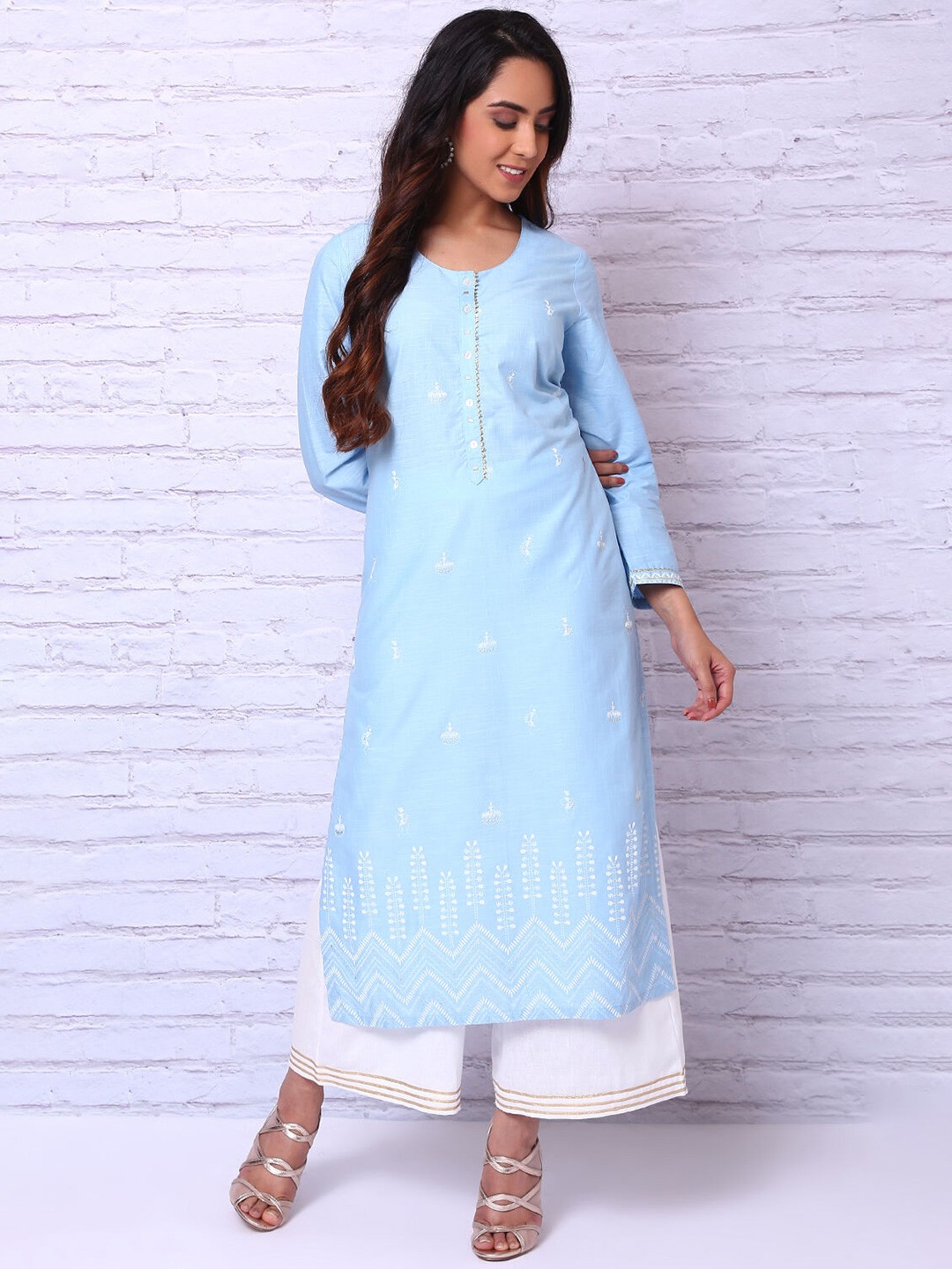 

Rangriti Geometric Printed Round Neck Straight Organic Cotton Kurta, Blue