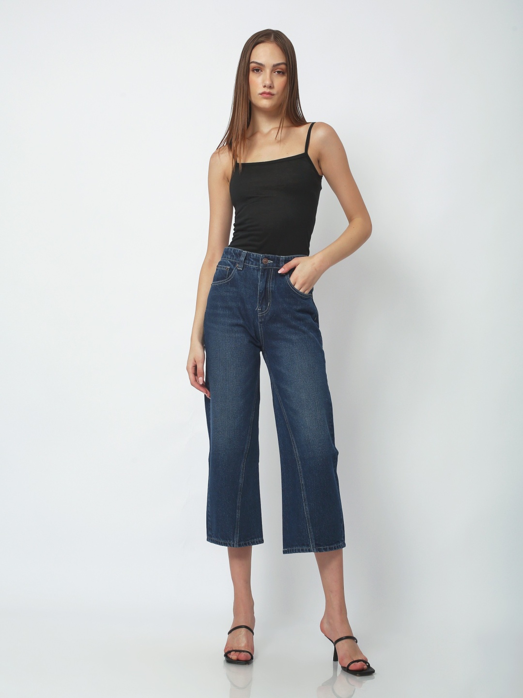 

Noggah Women High-Rise Light Fade Stretchable Jeans, Blue