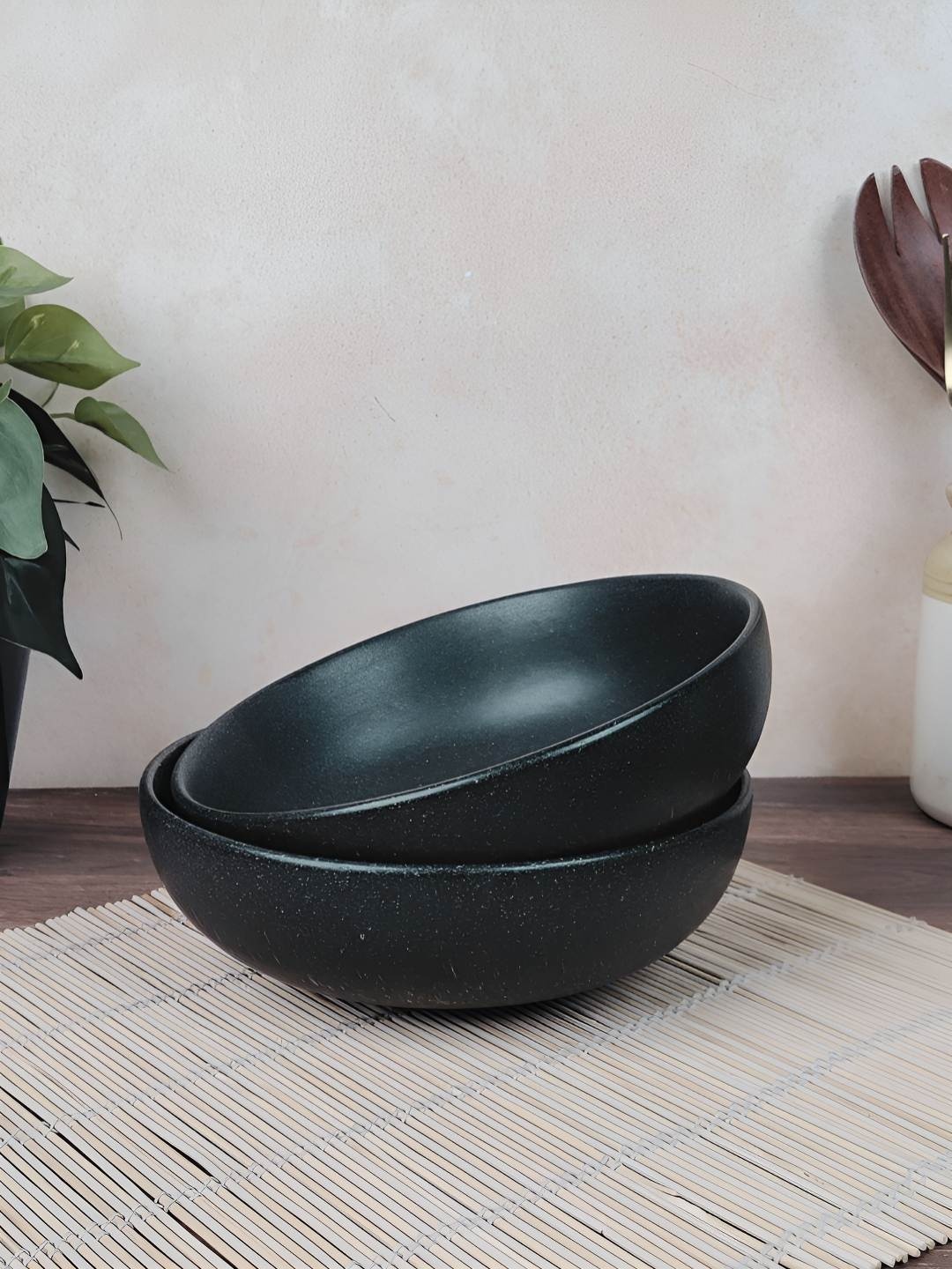 

Myntra Elegant Homes Black 2025 2 Pieces Ceramic Dishwasher and Microwave Safe Serving Bowl