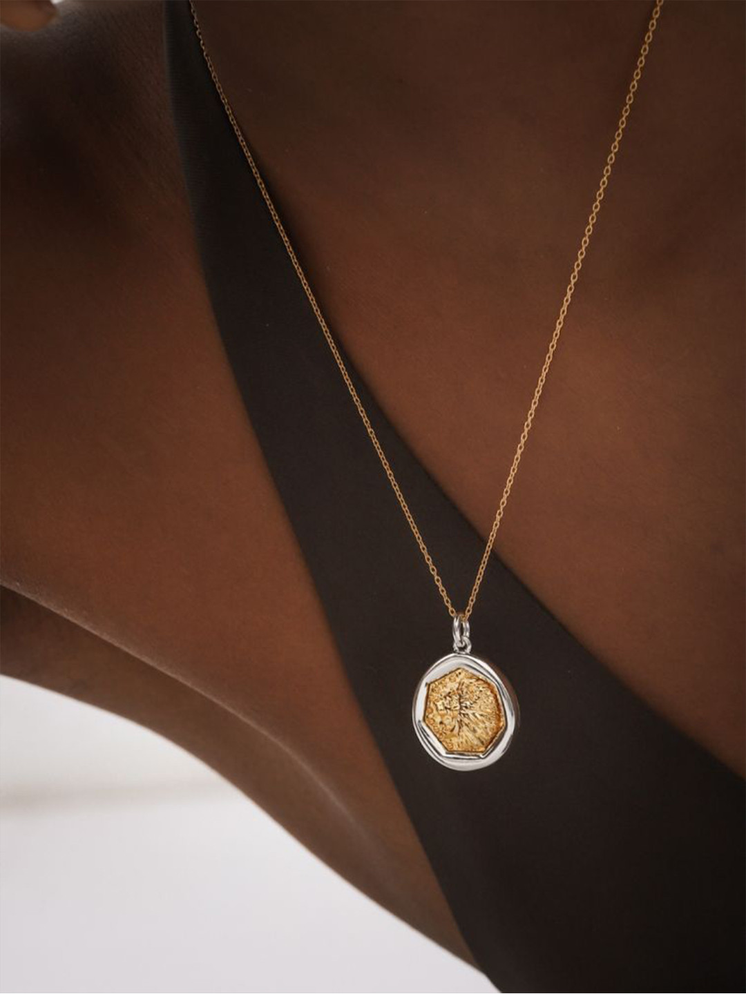 

HOUSE OF SEVEN Gold-Plated Zodiac Sign Pendant With Chain