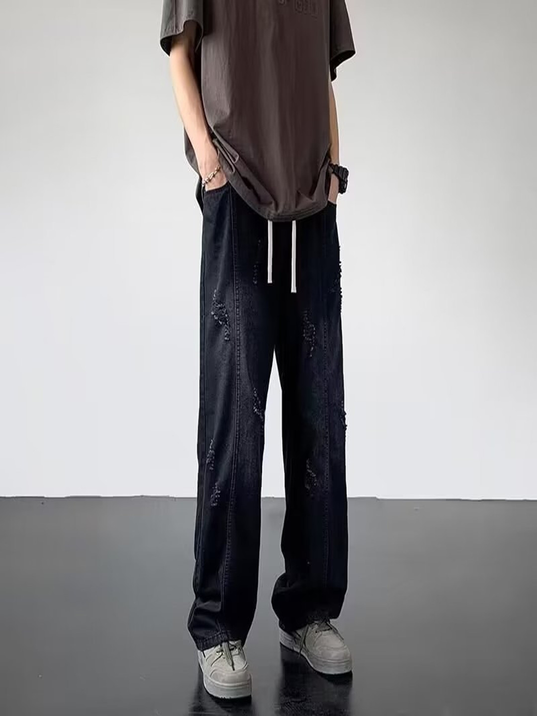 

StyleCast Men Low Distress Light Fade Jeans, Black