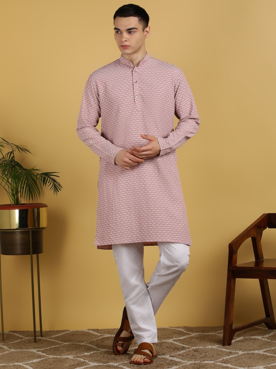 

PulseIQ Men Regular Kurta with Pyjamas, Pink