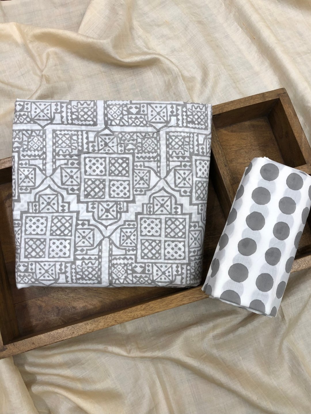 

PALASH Geometric Printed Block Print Technique Pure Cotton Unstitched Dress Material, White