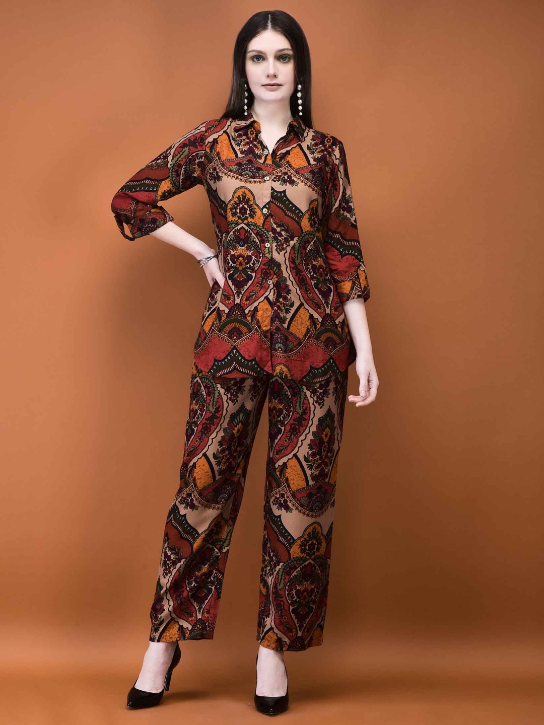 

Shree Printed Shirt Collar Shirt & Trouser, Maroon