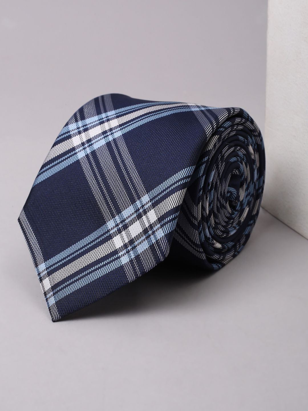 

Van Heusen Men Checked Broad Tie, Navy blue