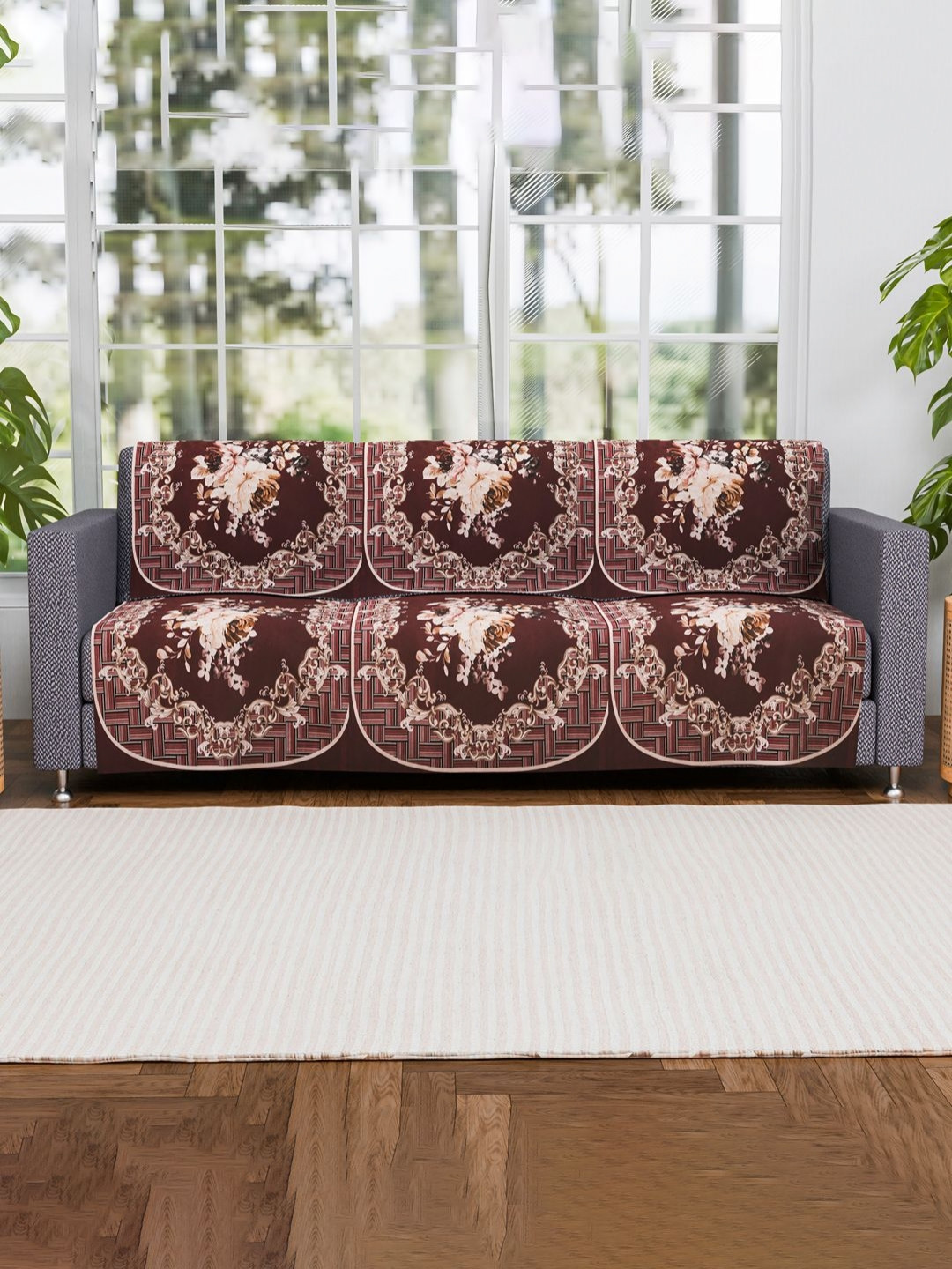 

Aura 6 Pieces Maroon And White Floral Printed Velvet Sofa Covers