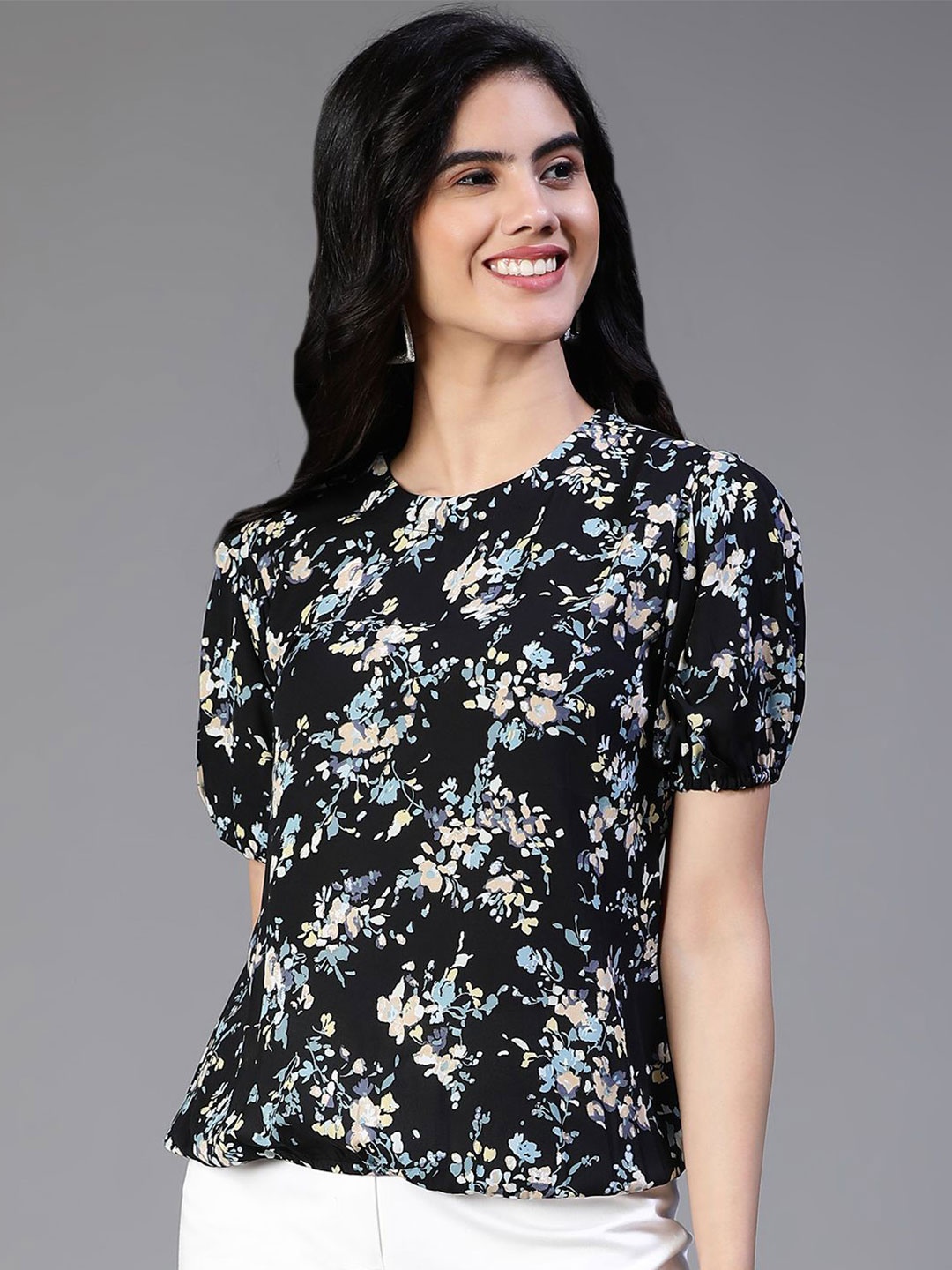 

VEGAL Top, Black