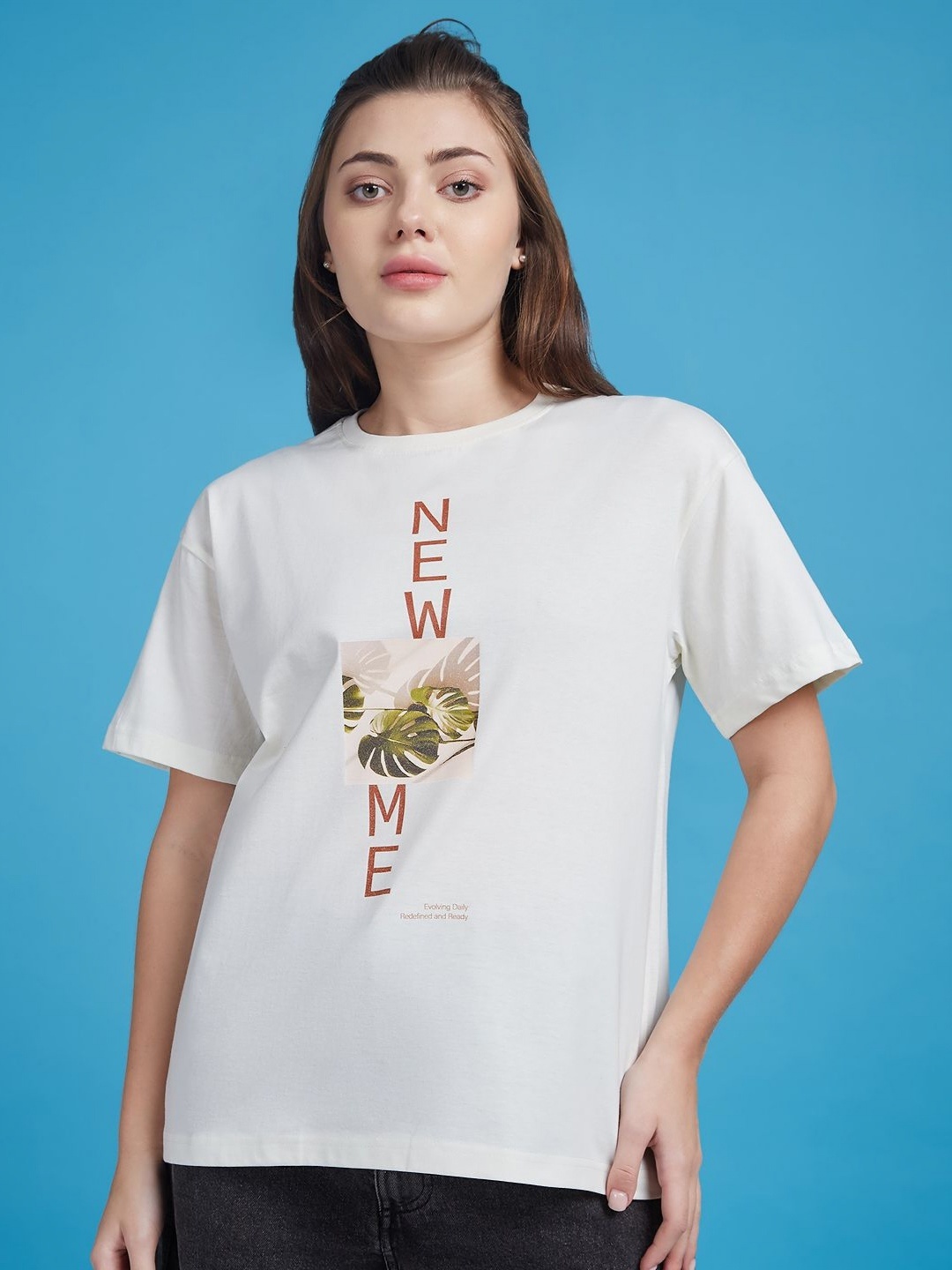 

Mast & Harbour Women Printed Applique T-shirt, Off white