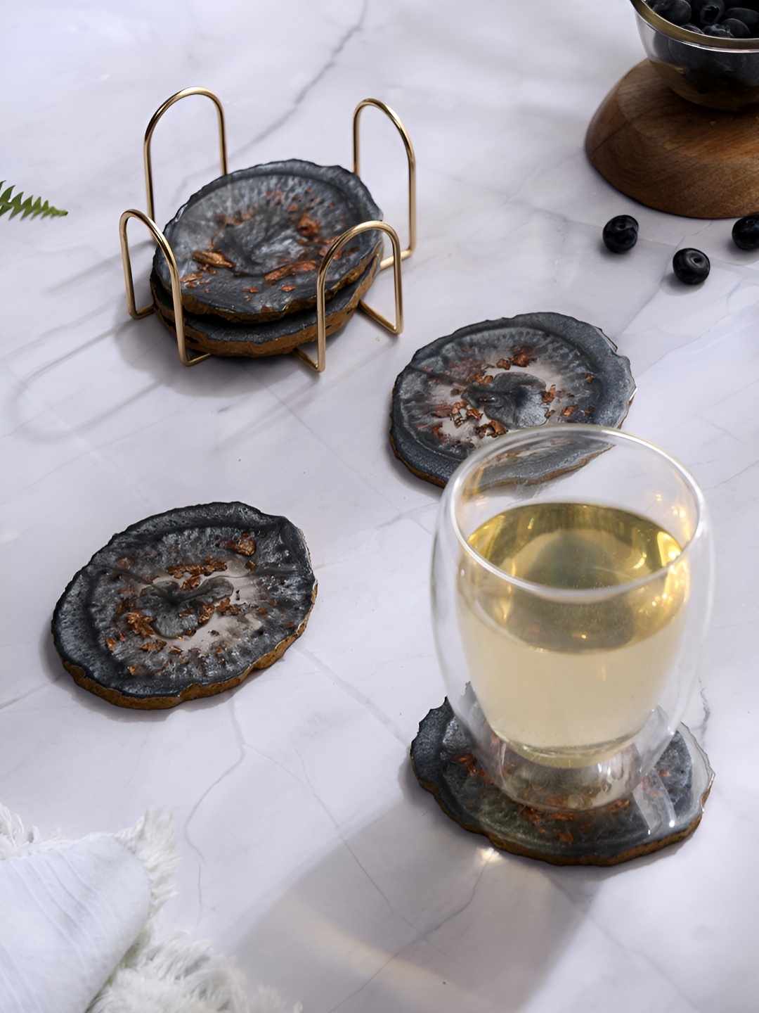 

DULI Grey & White 6 Pieces Printed Oval Resin Coasters With Stand