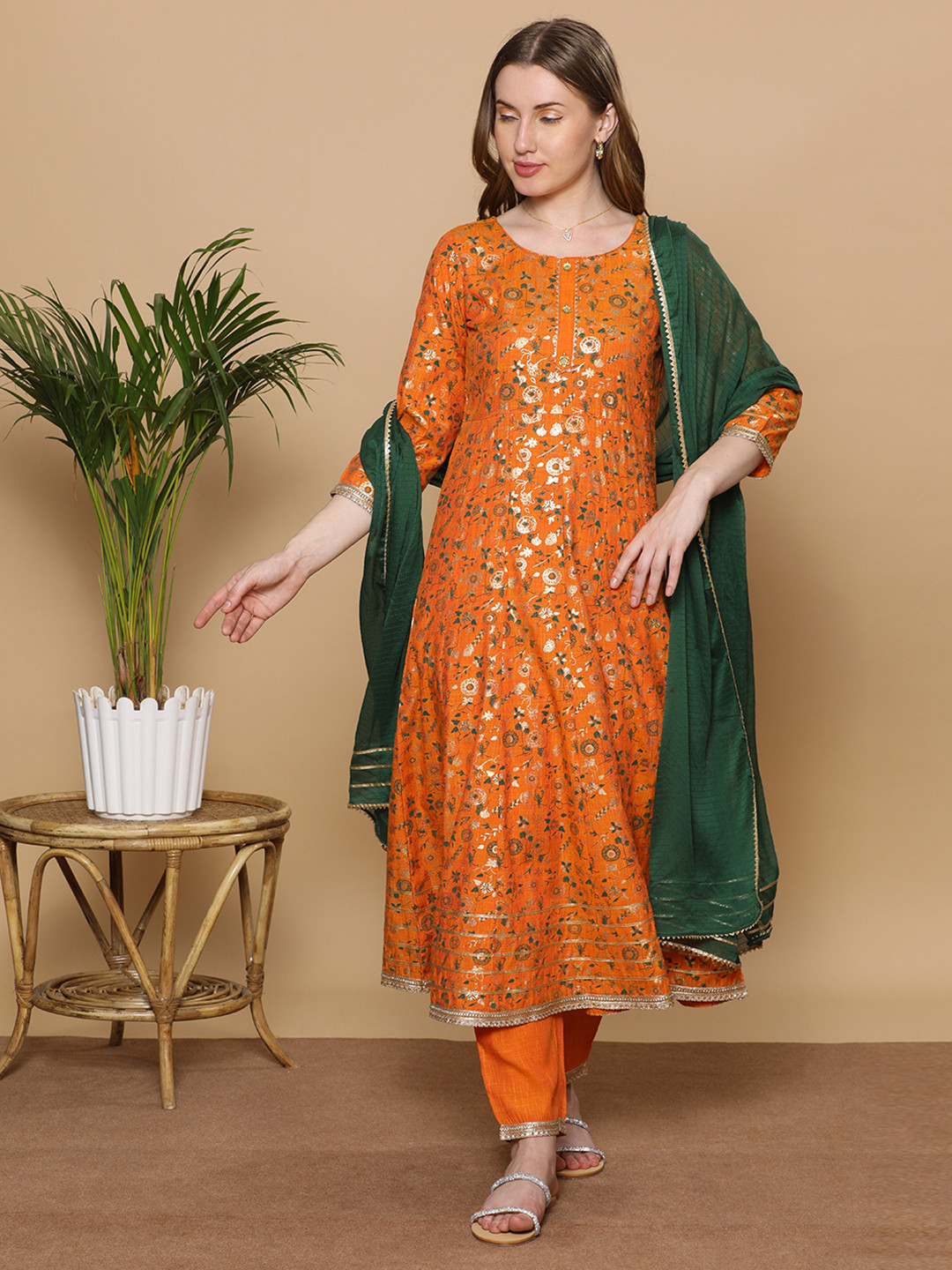 

DUMMY SHAPE Women Floral Printed Panelled Kurta with Trousers & With Dupatta, Orange