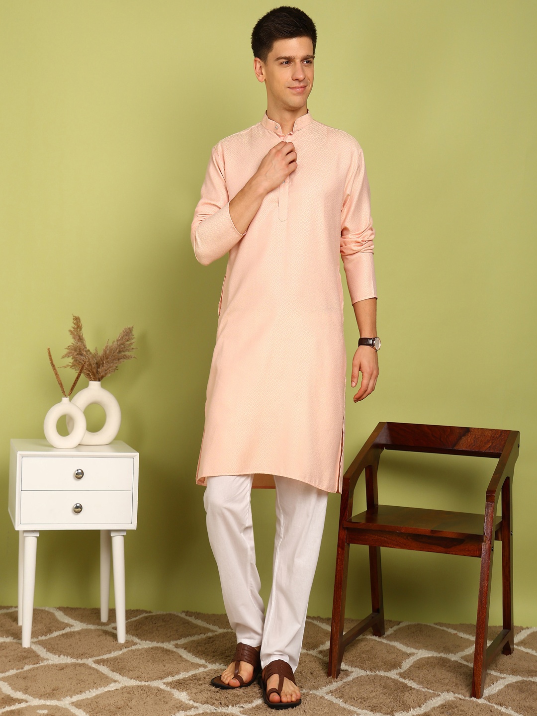 

PulseIQ Men Regular Kurta with Pyjamas, Orange