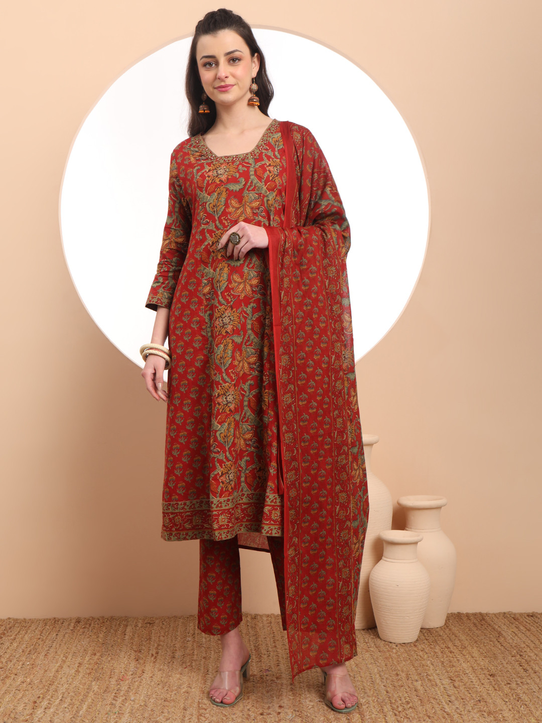

Yufta Women Floral Printed Regular Thread Work Pure Cotton Kurta with Trousers & With Dupatta, Red