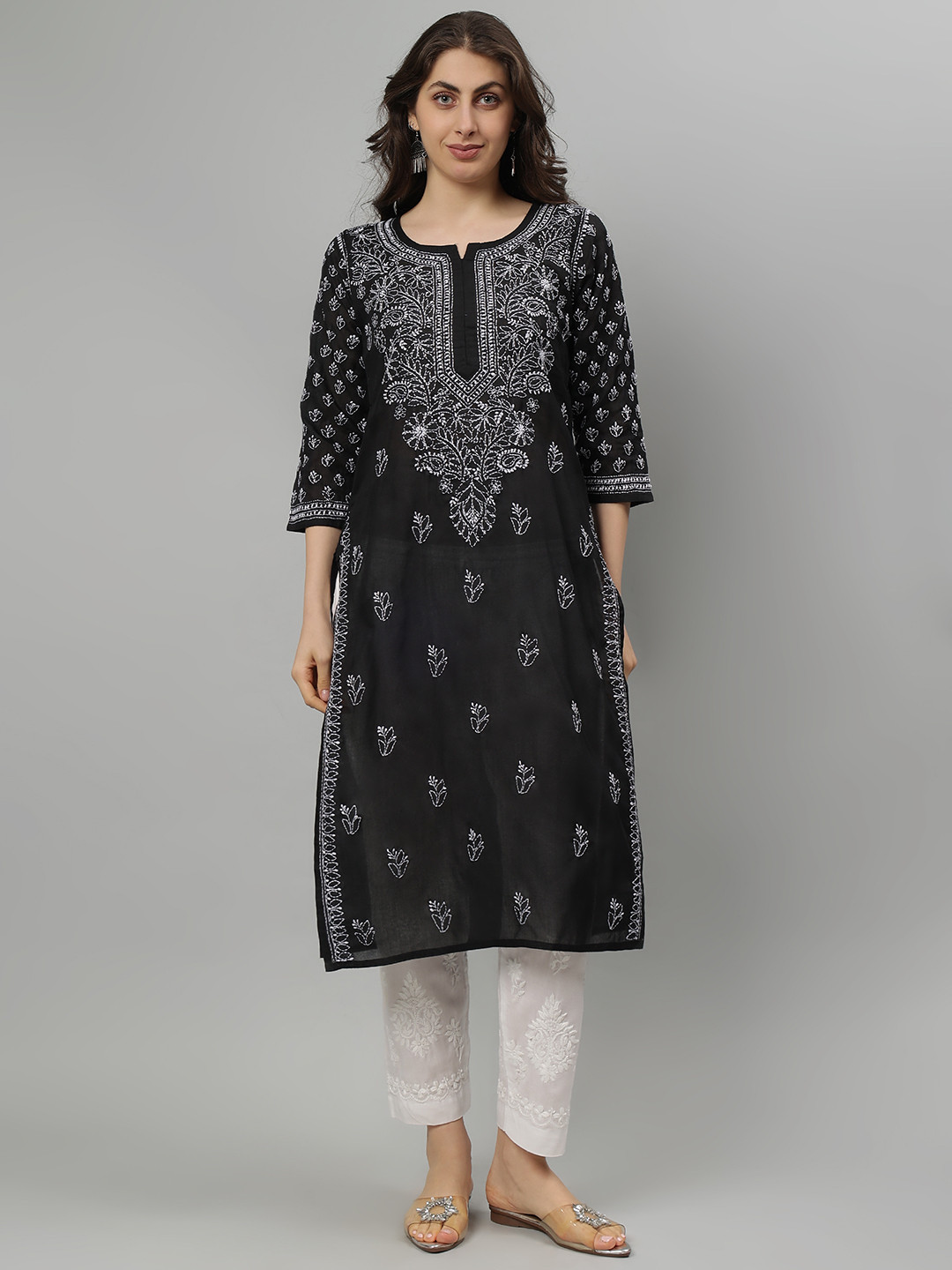 

Seva Chikan Floral Embroidered Notch Neck Lucknowi Chikankari Straight Kurta, Black