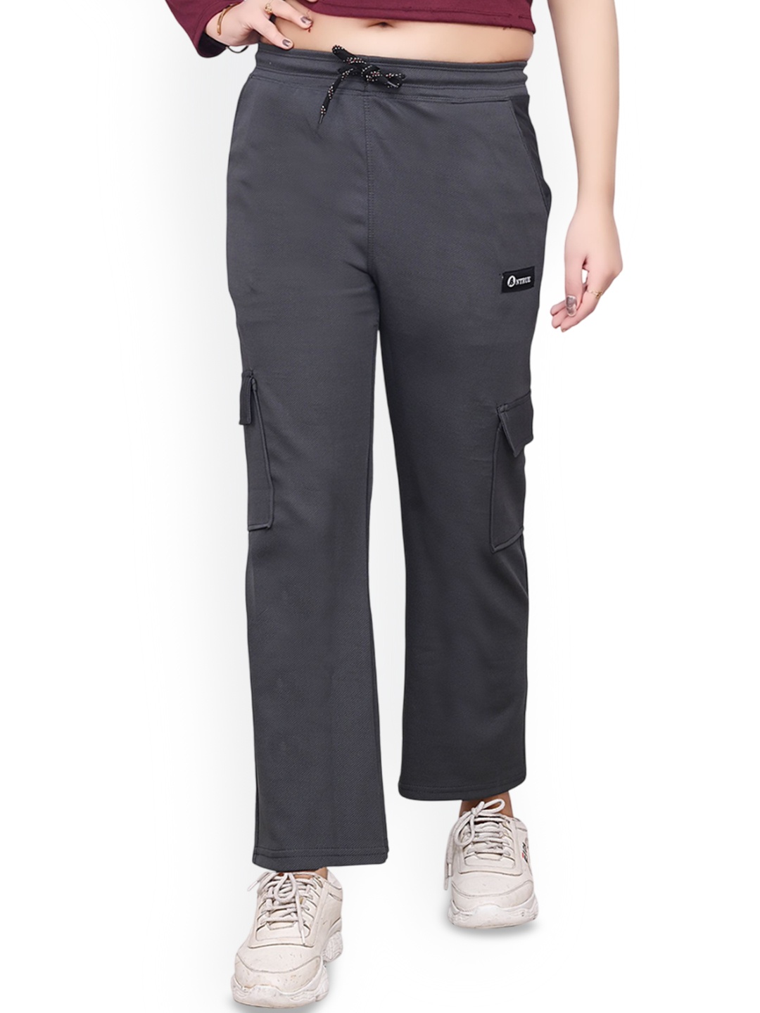 

ANTRUE Women Mid Rise Cargo Track Pant, Grey