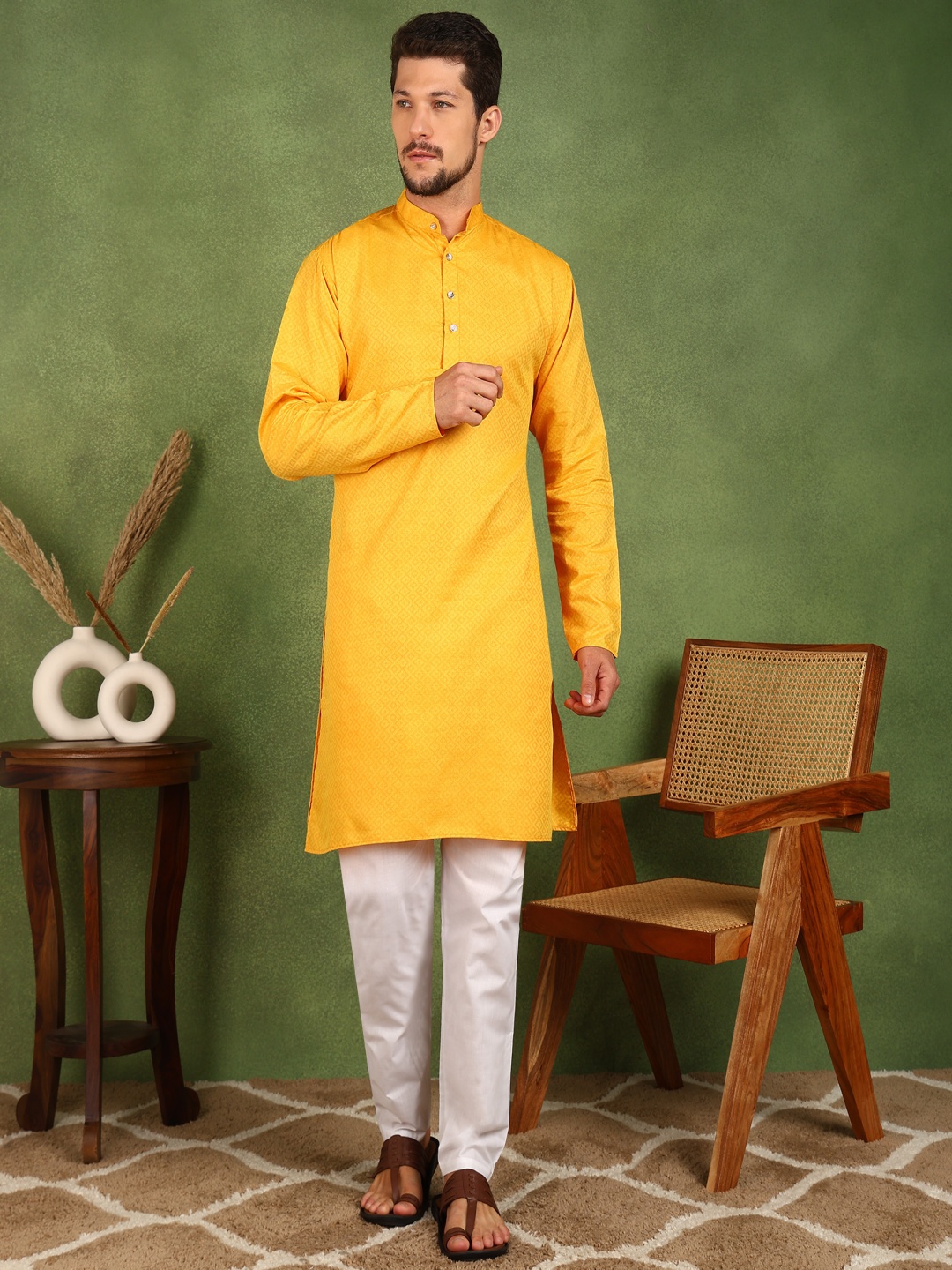 

PulseIQ Men Regular Kurta with Pyjamas, Yellow