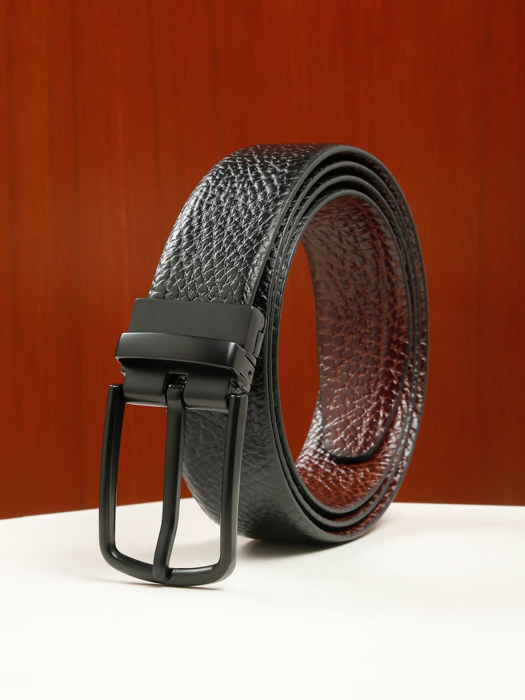 

Teakwood Leathers Men Textured Leather Reversible Formal Belt, Black