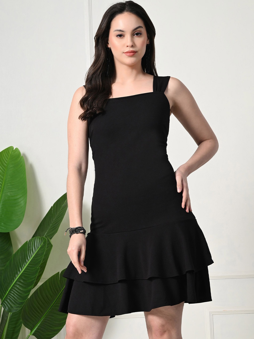 

IUGA Fit & Flare Dress, Black