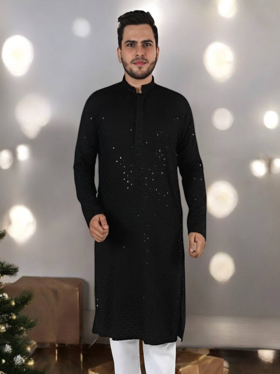 

Atly Floral Embroidered Chikankari Mandarin Collar Straight Kurta, Black
