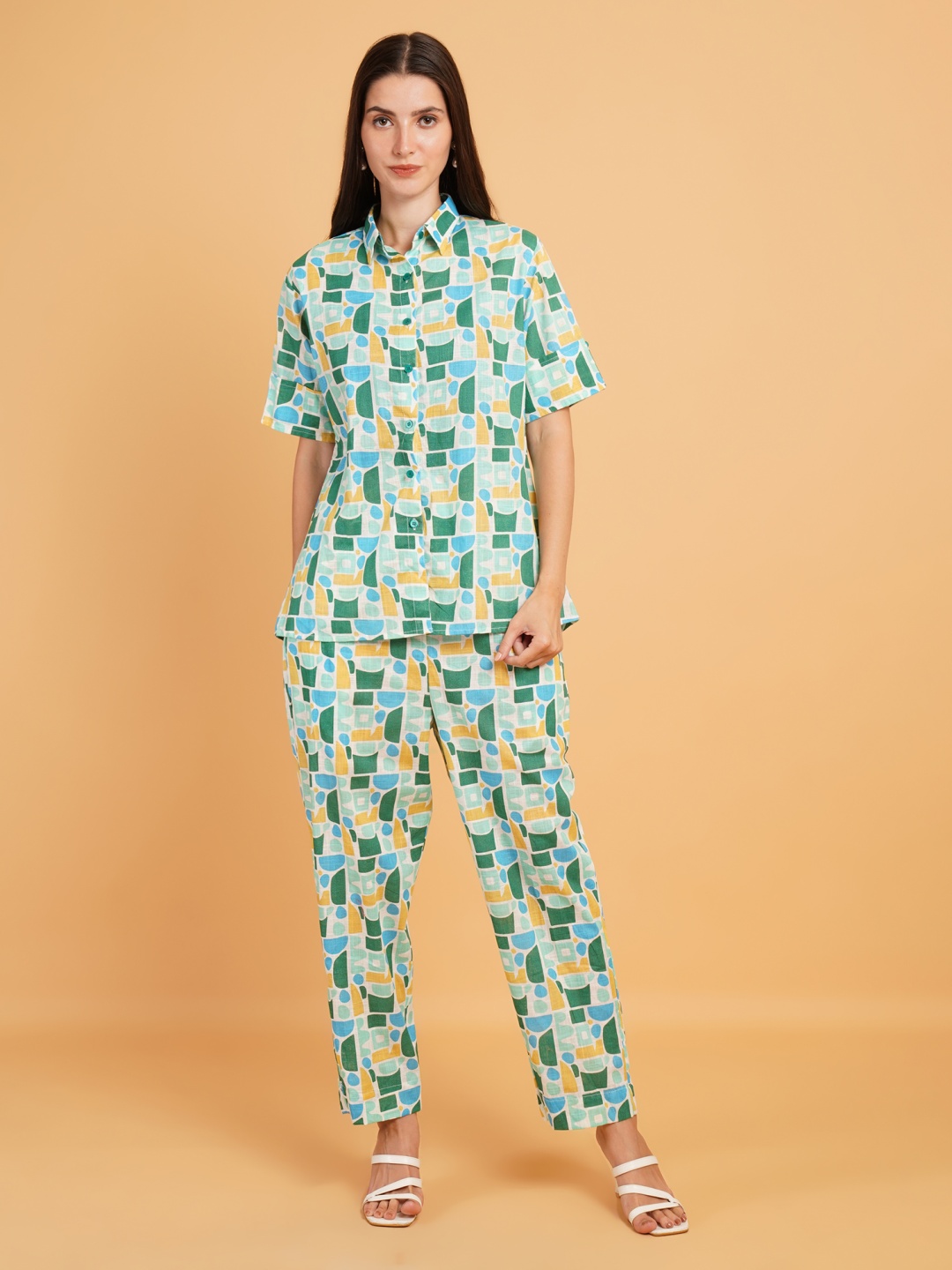 

ANGOORI FASHION Graphic Printed Pure Cotton Shirt With Trouser, Green