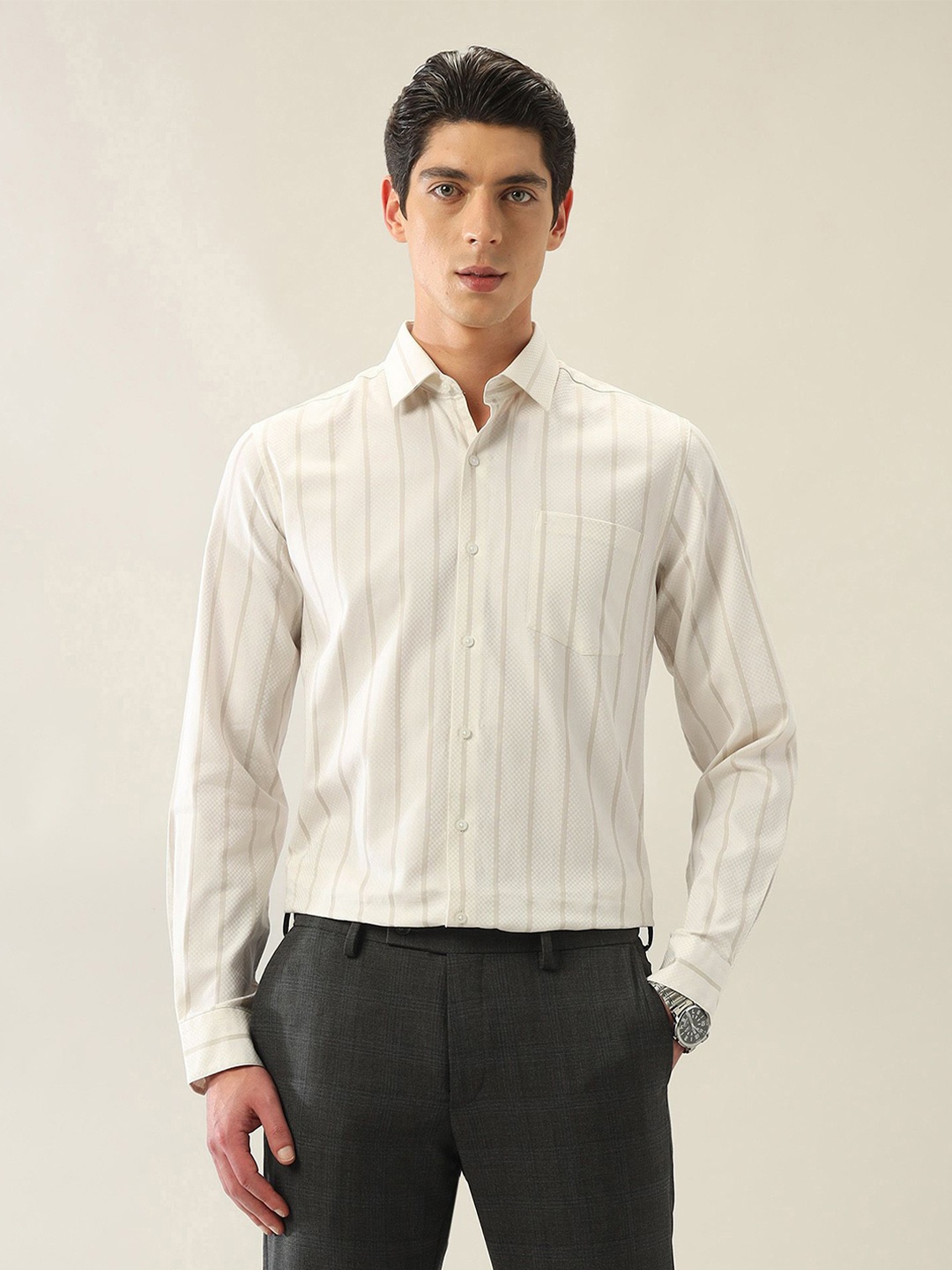 

Arrow Men Slim Fit Opaque Striped Formal Shirt, Beige