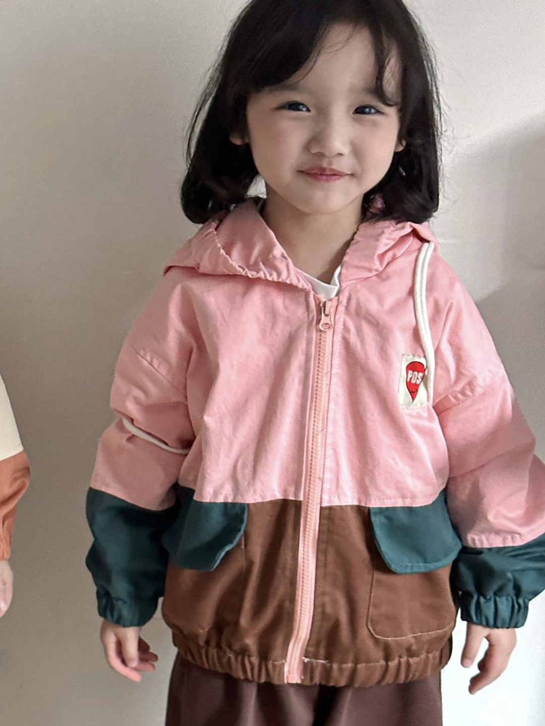 

LULU & SKY Unisex Kids Colourblocked without Crop Tailored Jacket, Pink