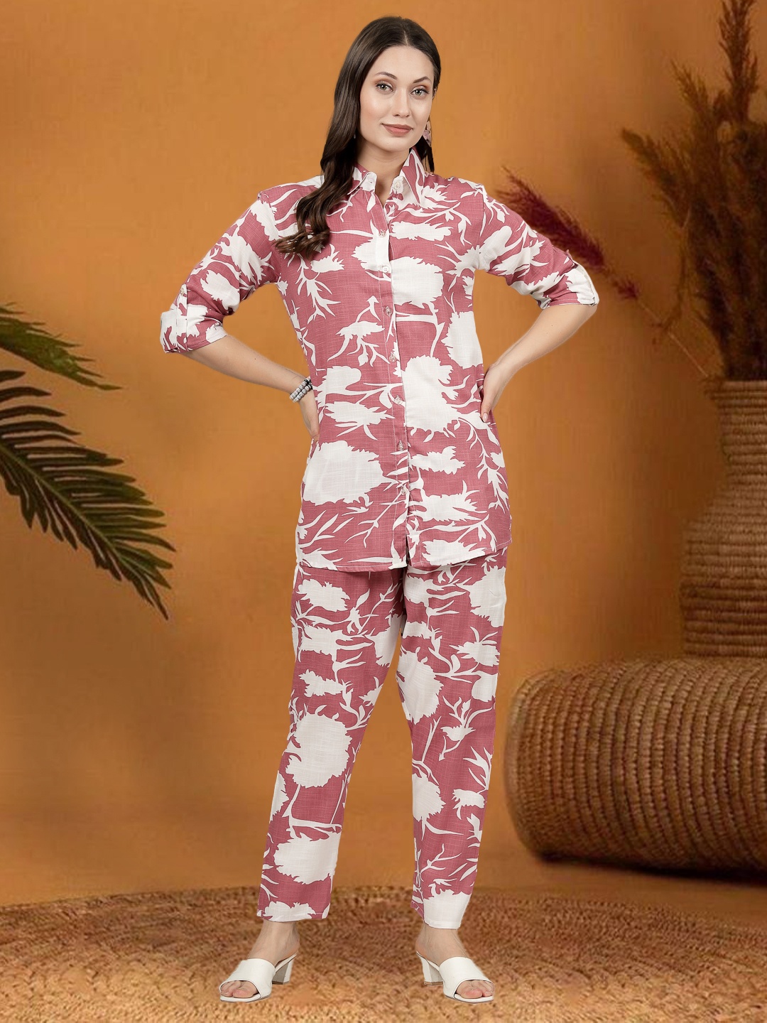 

Moda Rapido Printed Shirt With Trousers, Peach