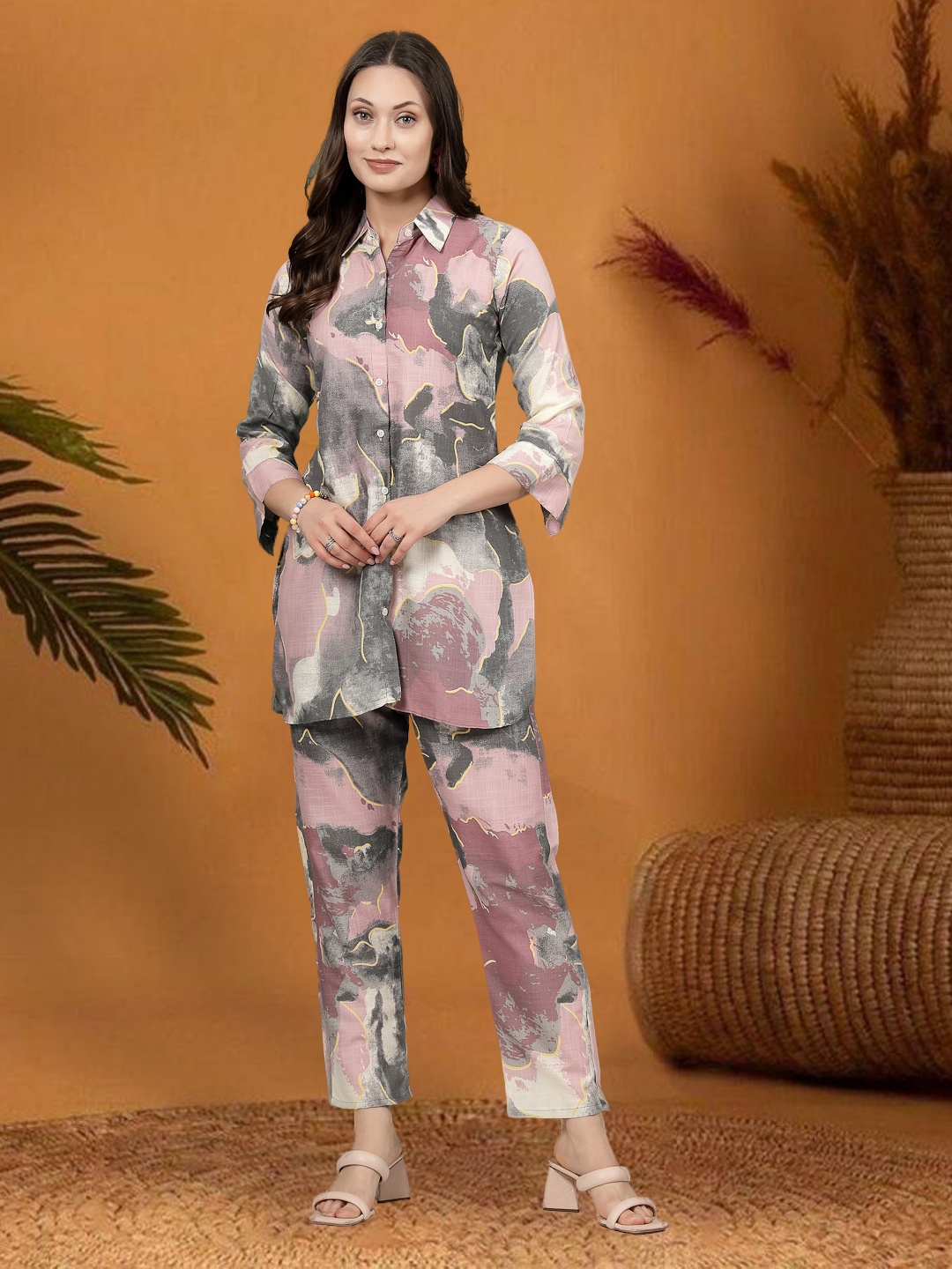 

Moda Rapido Printed Shirt With Trousers, Pink