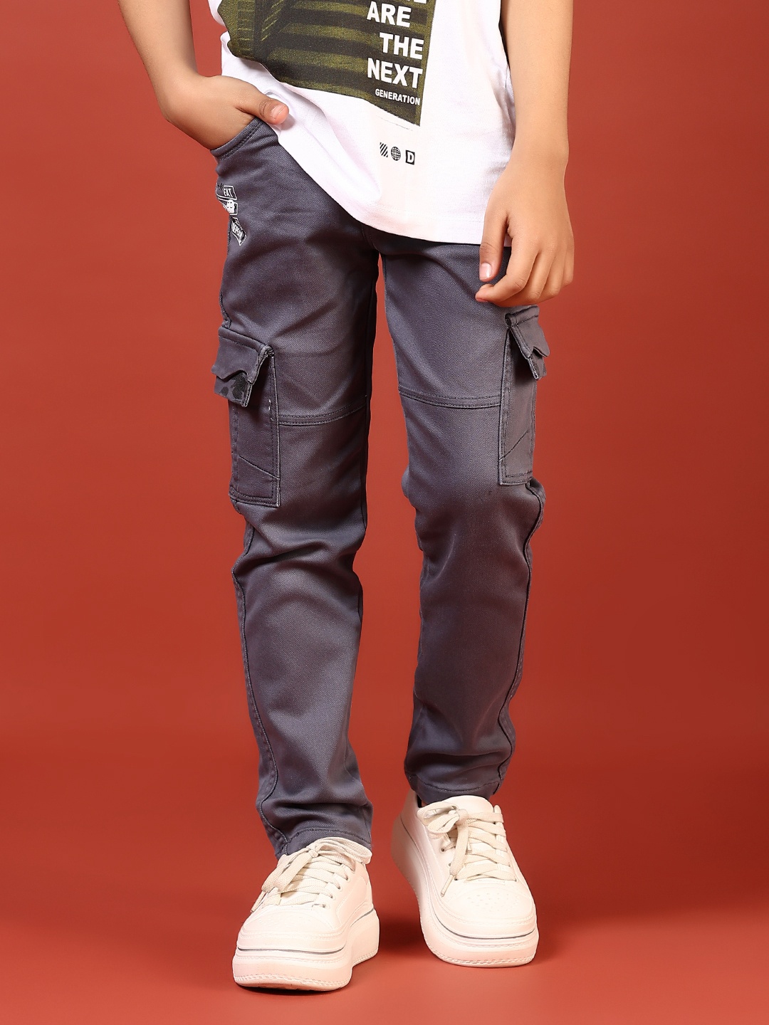 

V-Mart Boys Cargos Trousers, Grey