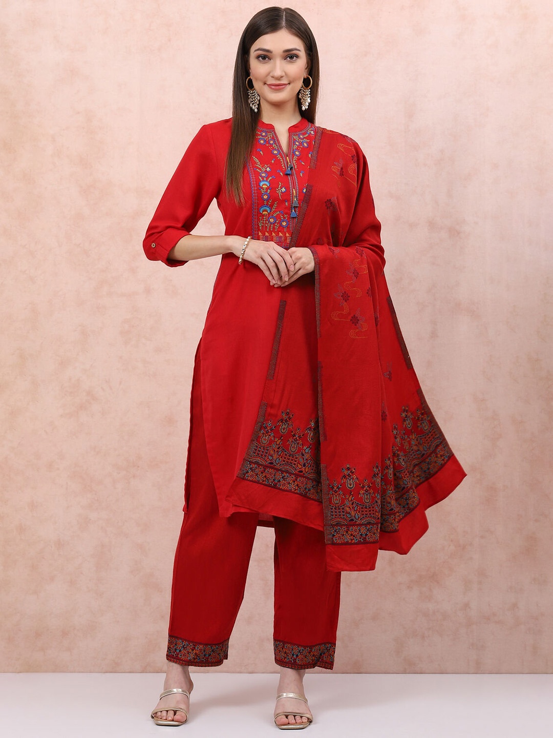 

Rangriti Women Ethnic Motifs Printed Flared Sleeves Thread Work Anarkali Kurta, Red