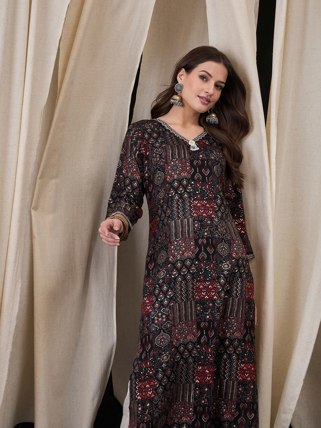 

Anouk Floral Printed Kurta, Black