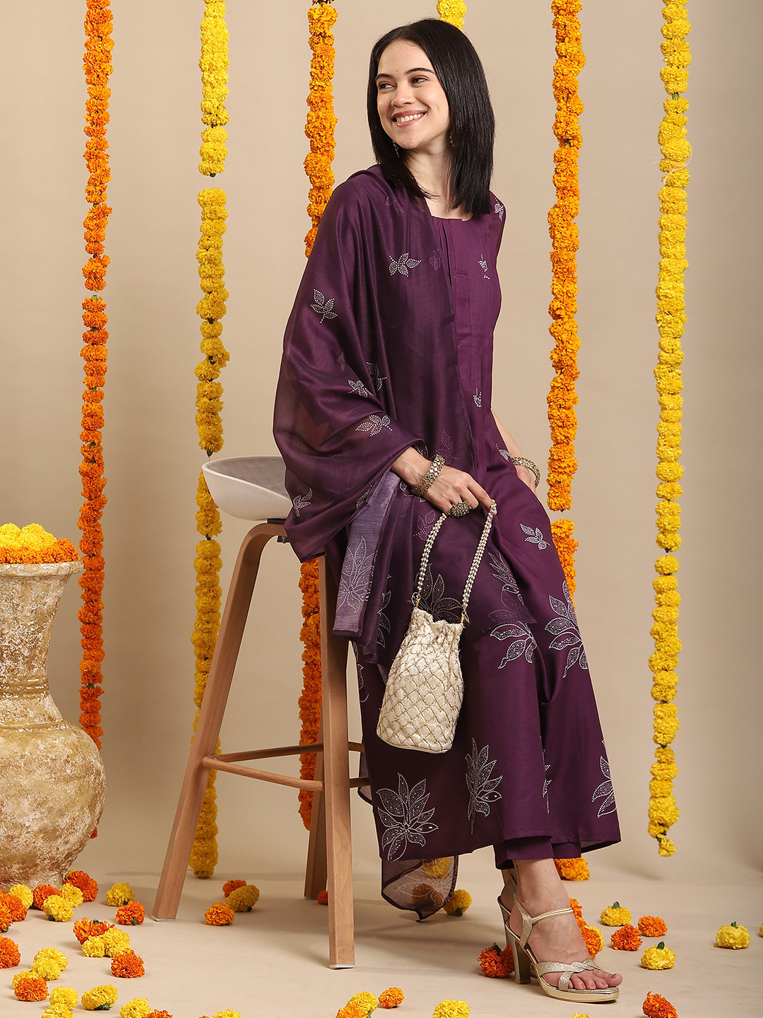 

DIVASTRI Women Floral Printed Regular Beads and Stones Kurta with Trousers & With Dupatta, Purple