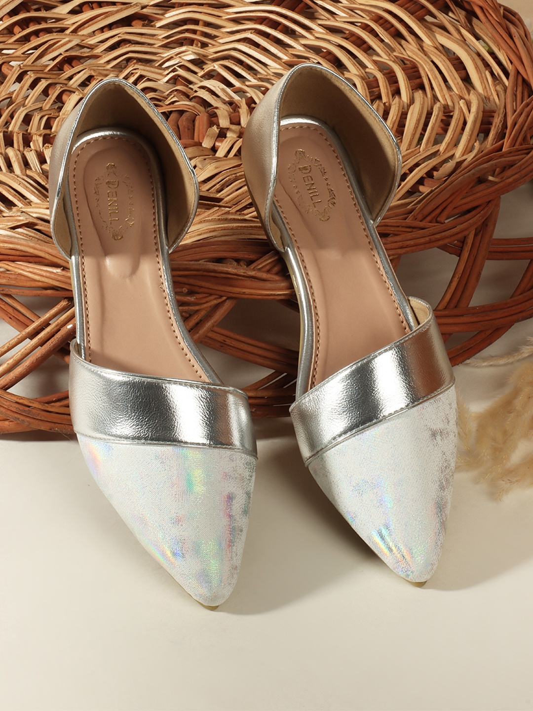 

Denill Women Fashion Flats, Silver