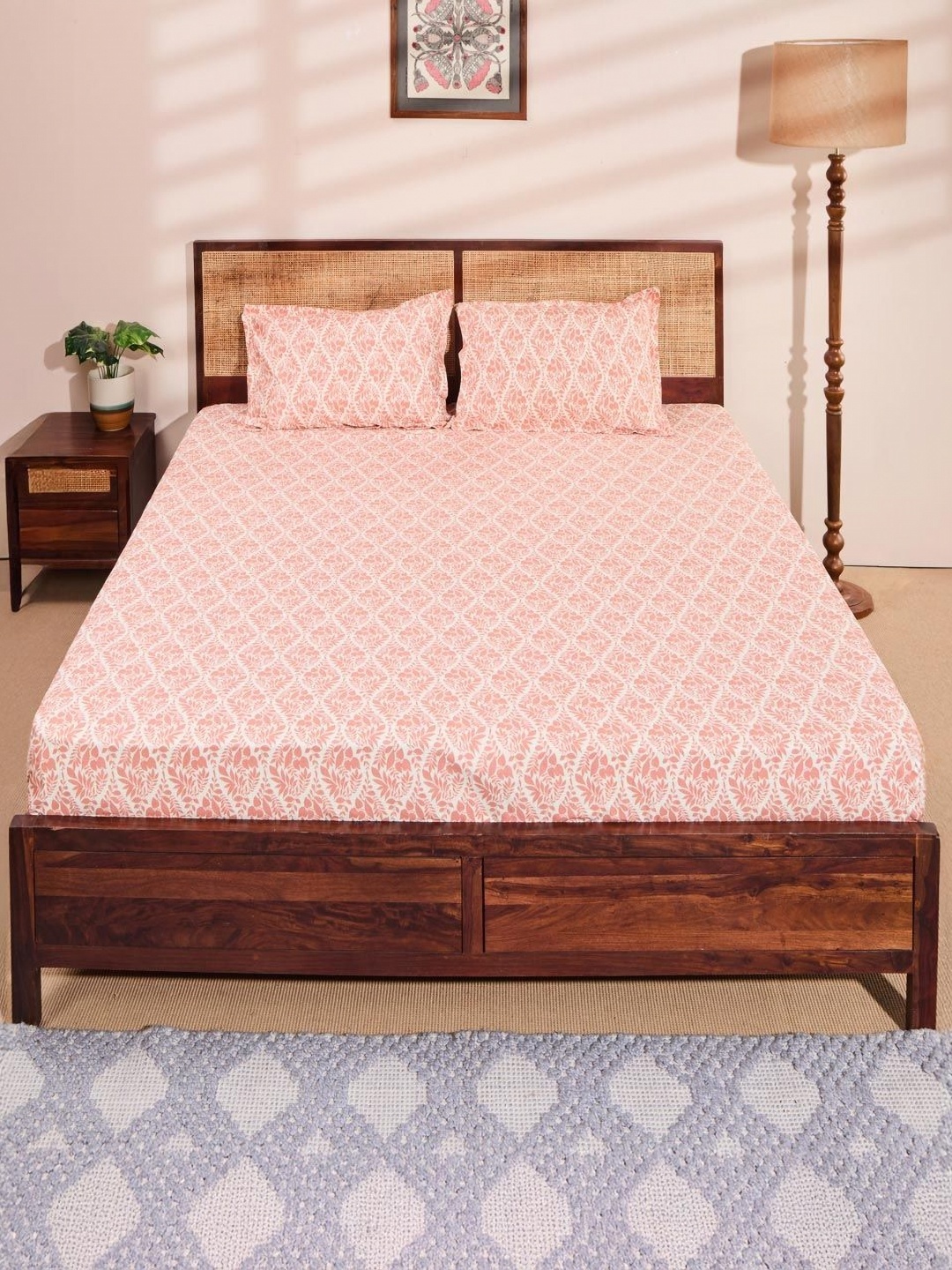 

Fabindia Standalone Orange Floral Printed Cotton 144 TC Queen Bedsheet Set 2.35 m x 2.6 m