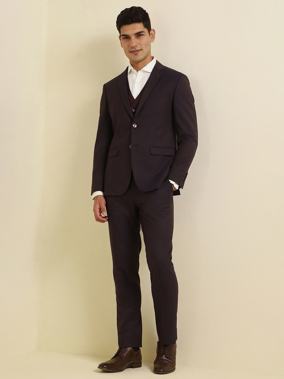

Allen Solly Slim-Fit Single-Breasted Two-Piece Suit, Brown