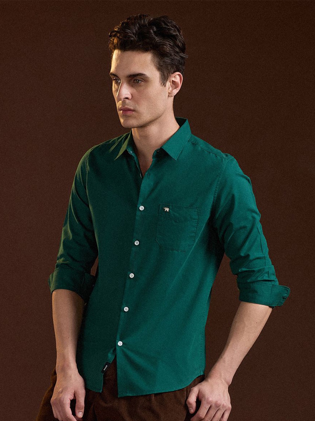 

THE BEAR HOUSE Men Slim Fit Opaque Casual Shirt, Green