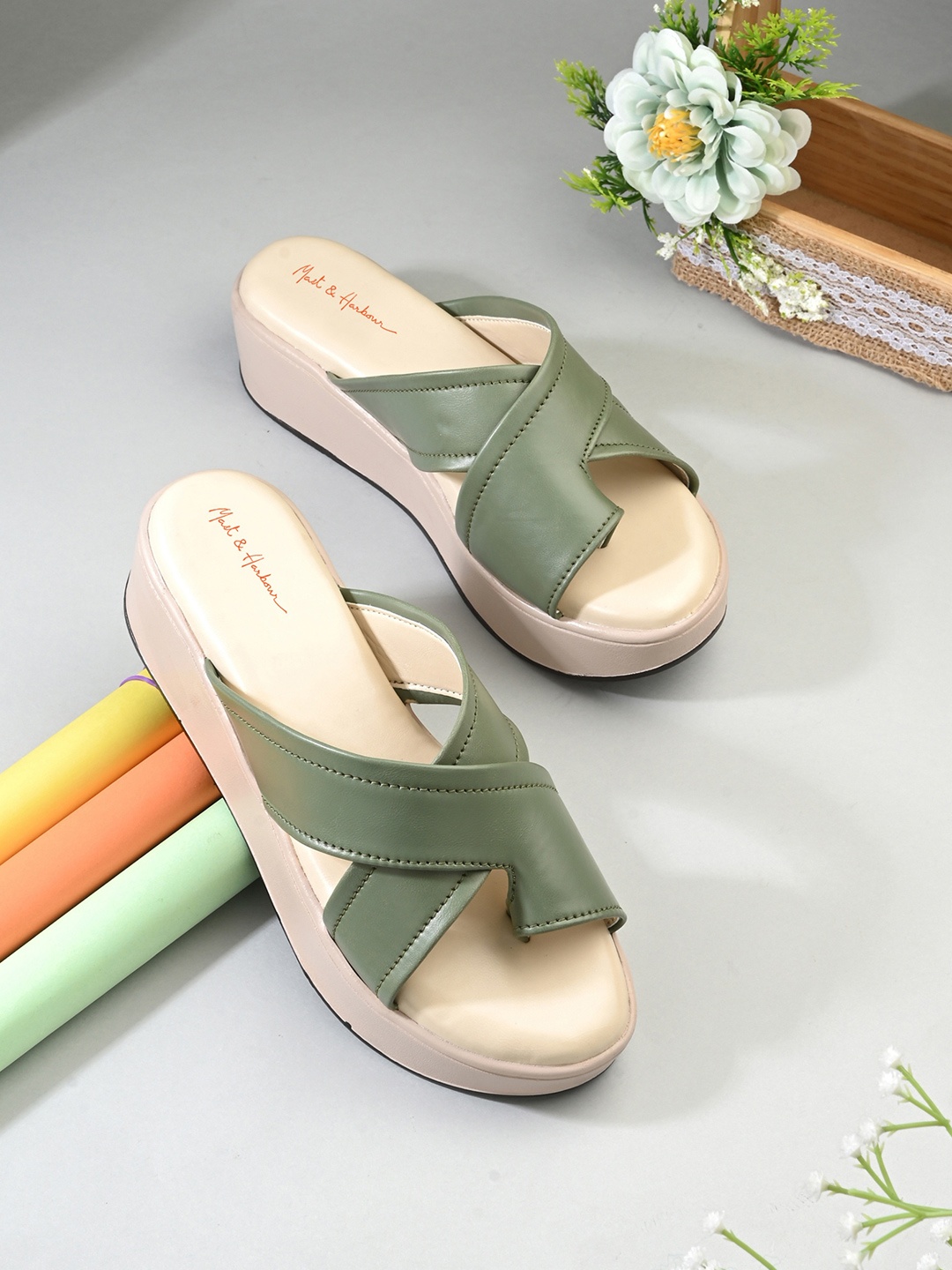 

Mast & Harbour Wedge Pumps, Green