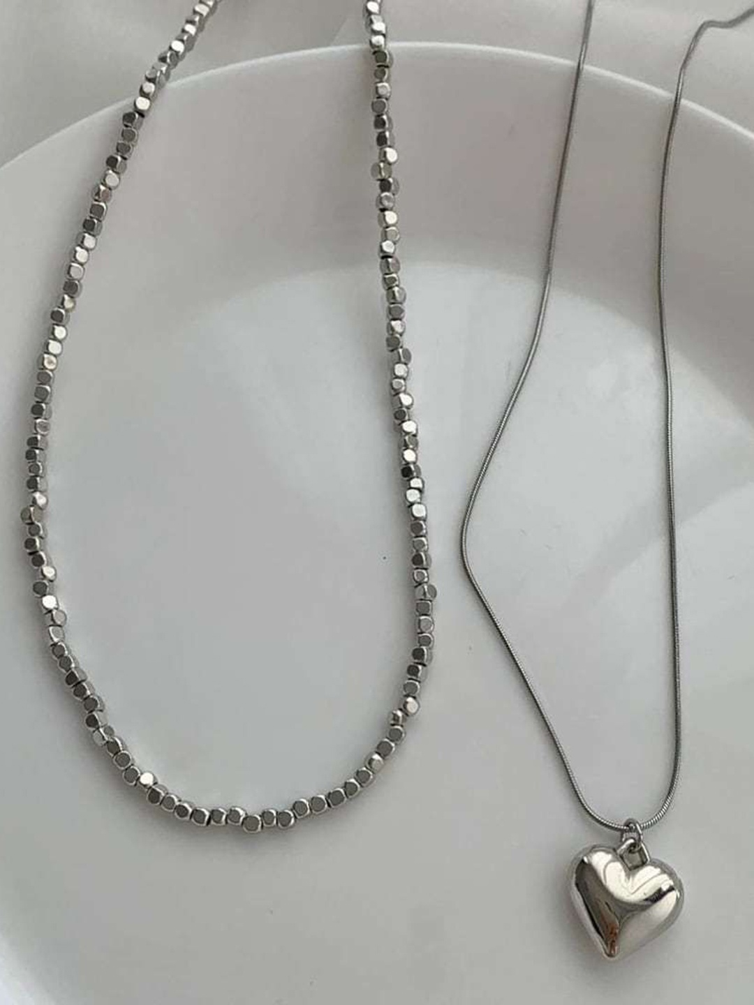 

SUBHAGALANKAR Silver-Plated Minimal Necklace