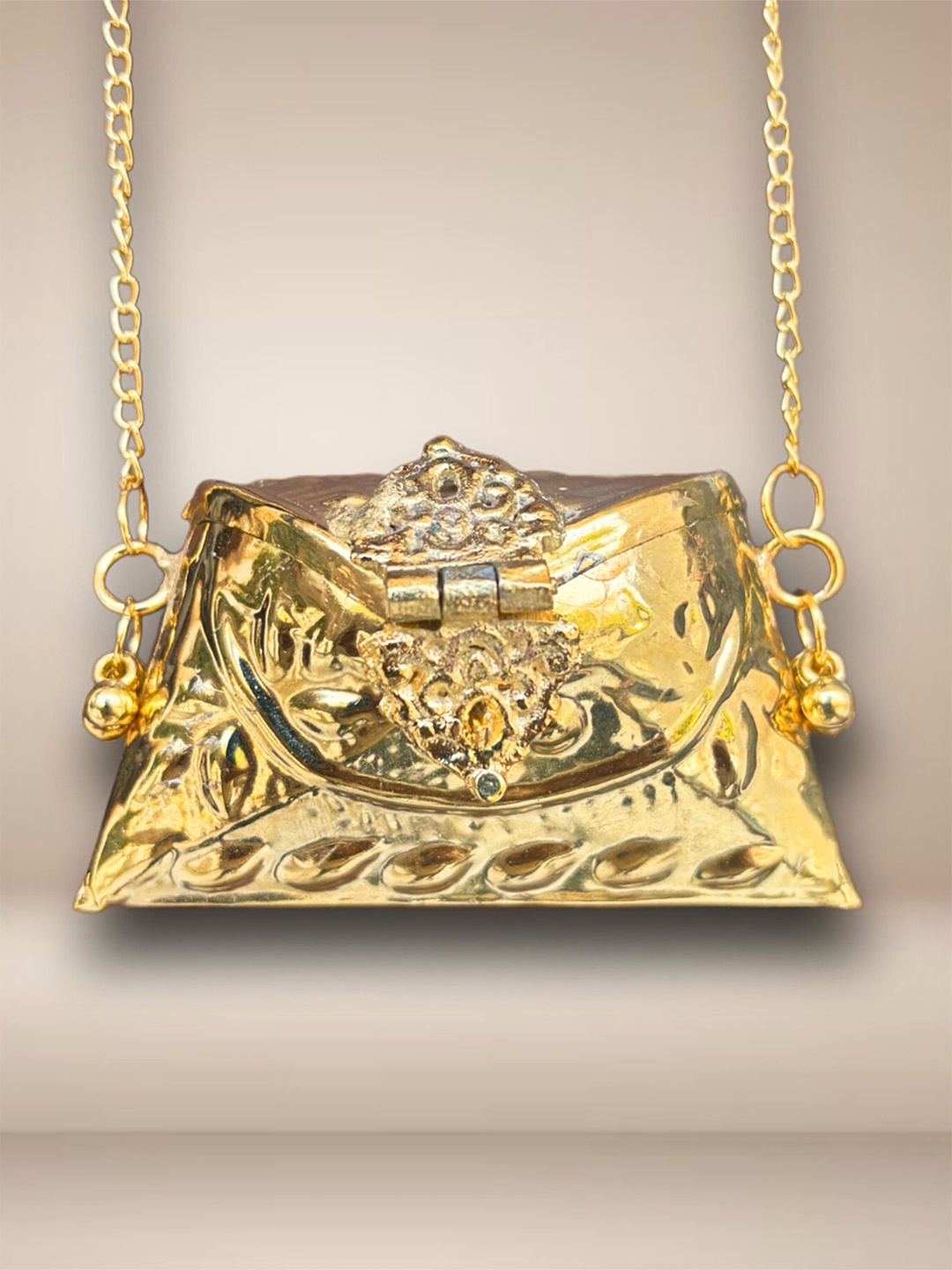 

UnfoldSelf Handheld Bag, Gold