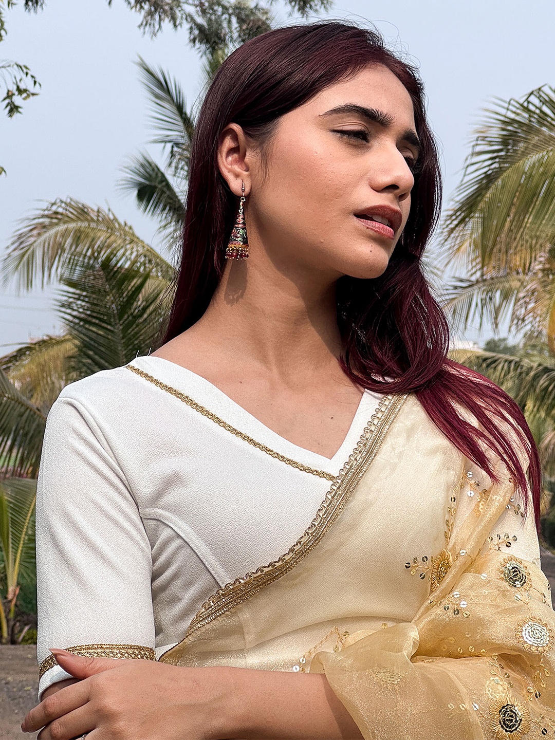 

Bindigasm's Advi Embellished Stretchable Blouse, White