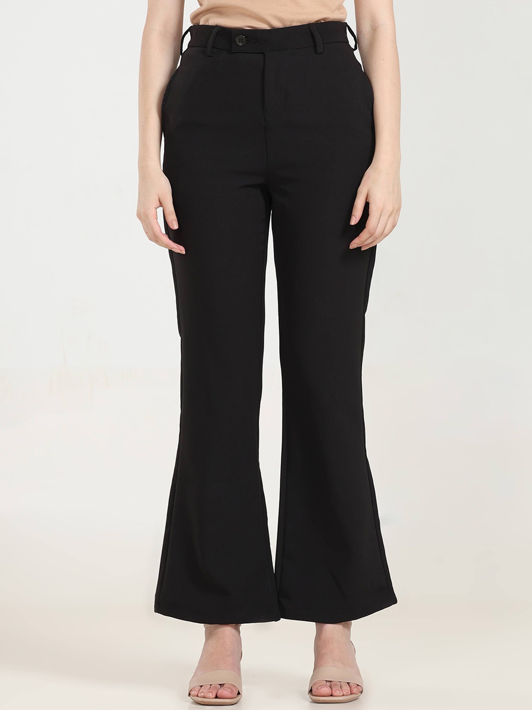 

URBAN POCHE Women Relaxed Flared High-Rise Trousers, Black