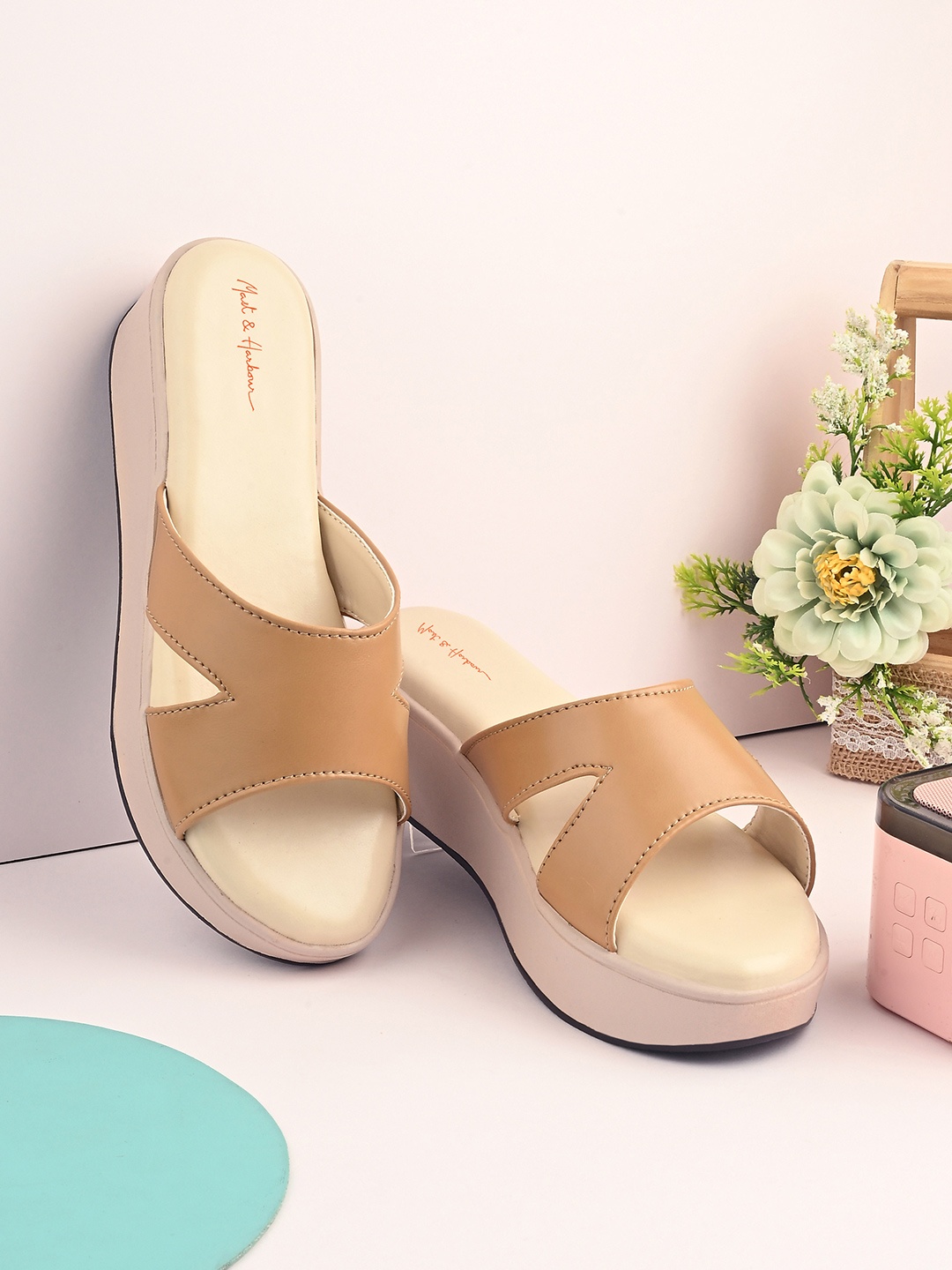 

Mast & Harbour Textured Wedge Sandals, Beige