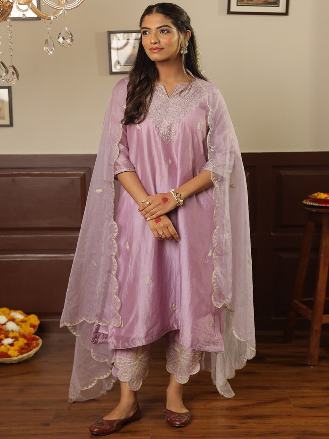 

ASRUMO Women Embroidered Regular Chanderi Silk Kurta with Trousers & With Dupatta, Pink