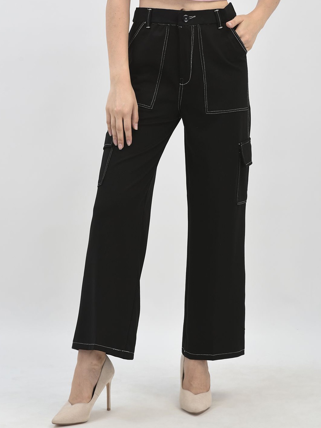 

Chemistry Women High-Rise Cargo Straight Fit Trousers, Black