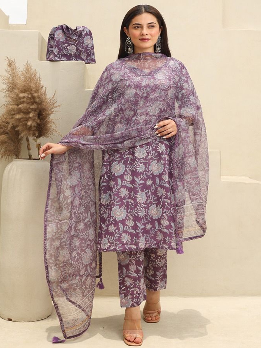 

ASRUMO Women Floral Printed Regular Chanderi Silk Kurta with Trousers & With Dupatta, Purple