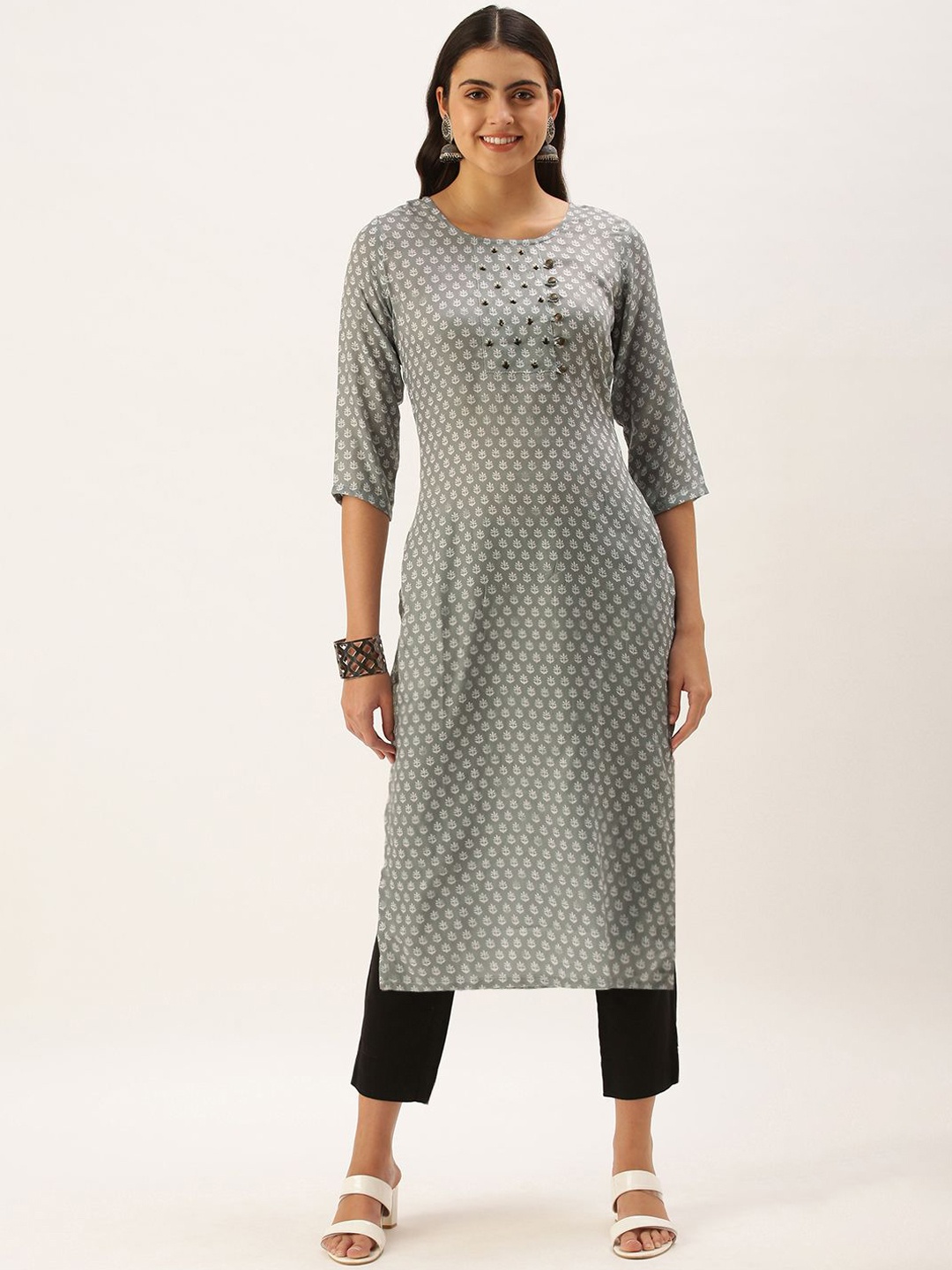 

Fourleaf Floral Printed Round Neck Thread Work Straight Cotton Kurta, Grey