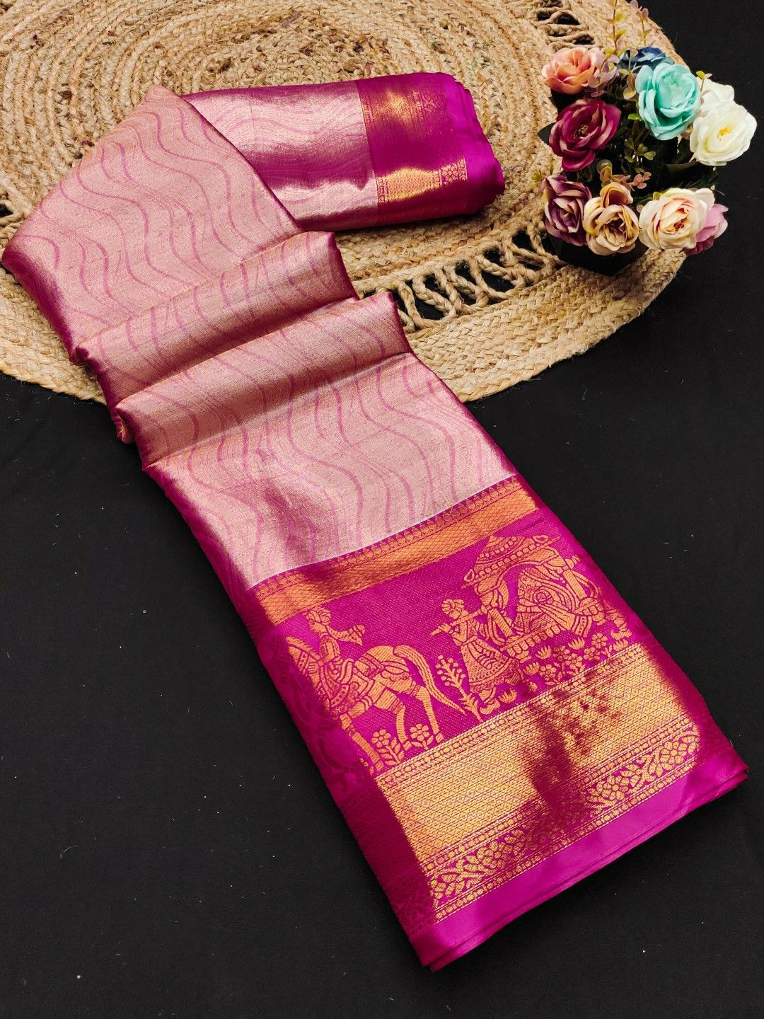 

Mitera Woven Design Zari Pure Silk Kanjeevaram Saree, Pink