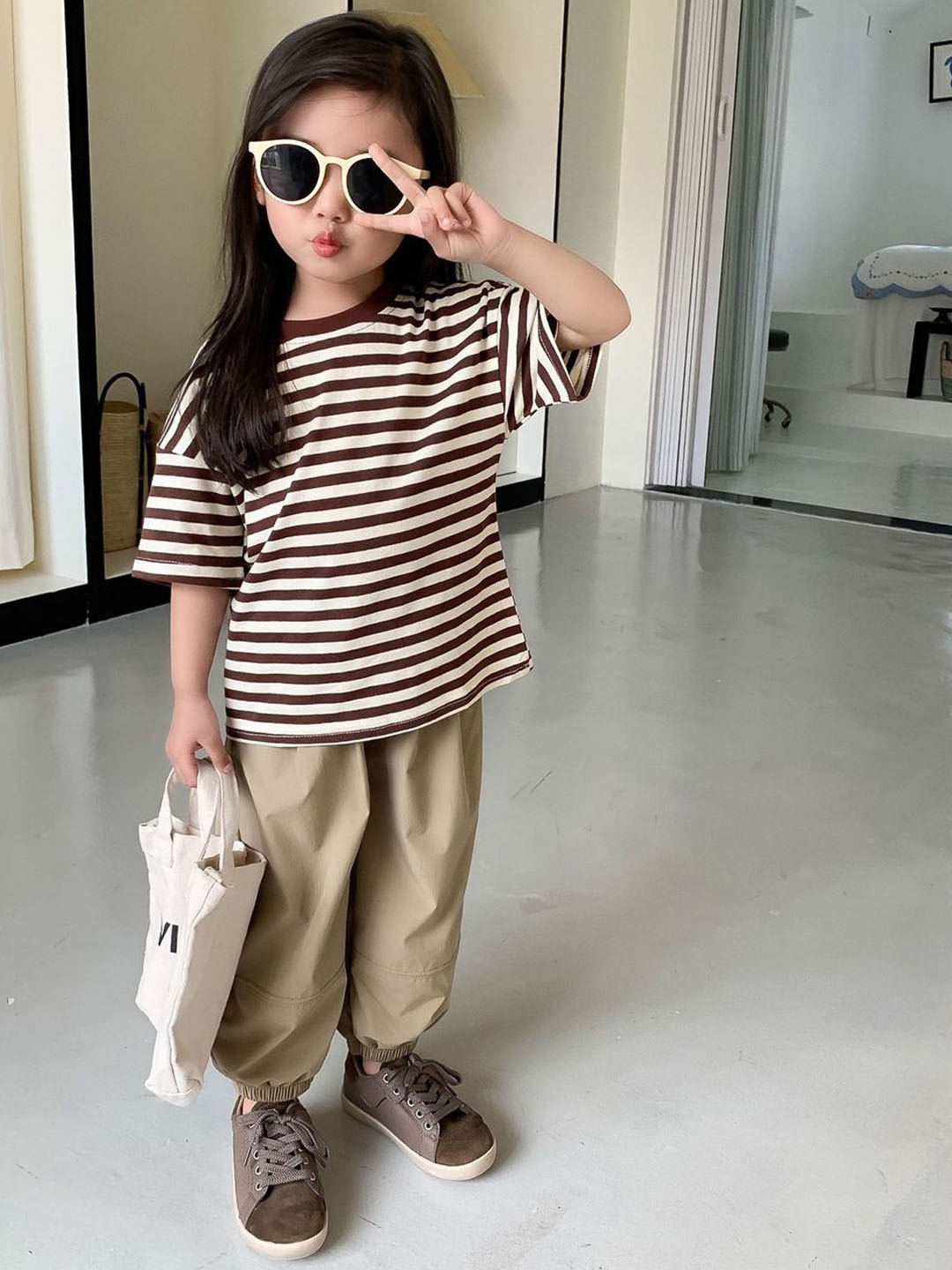 

YK Girls Striped T-shirt With Joggers, Coffee brown