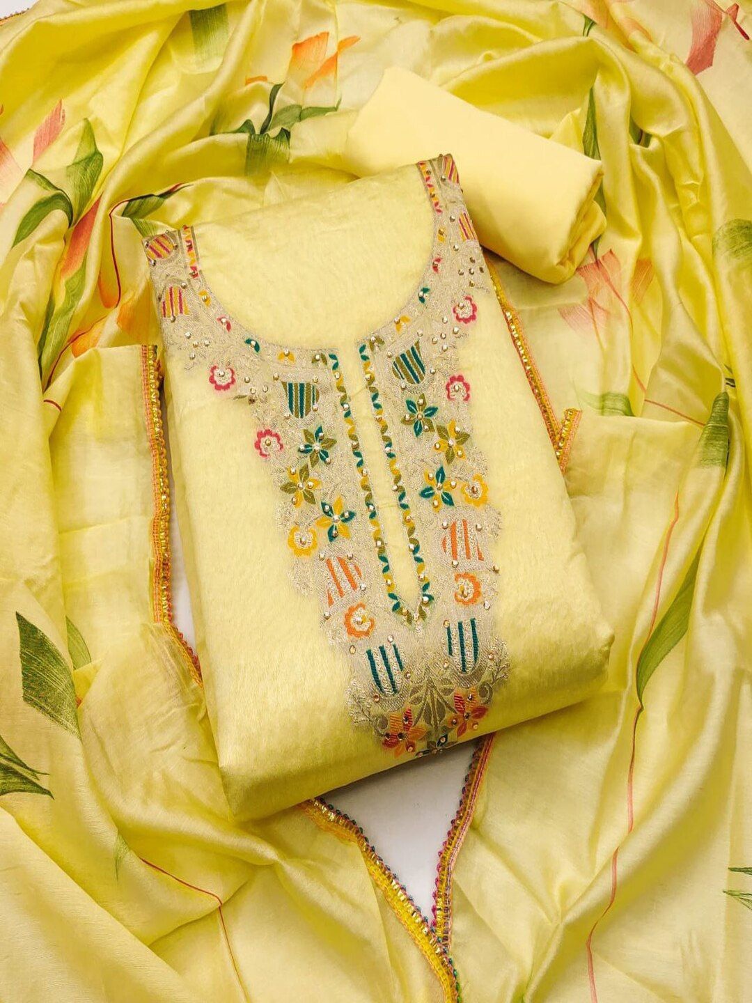 

REALLTREND Floral Embroidered Sequinned Unstitched Dress Material, Yellow
