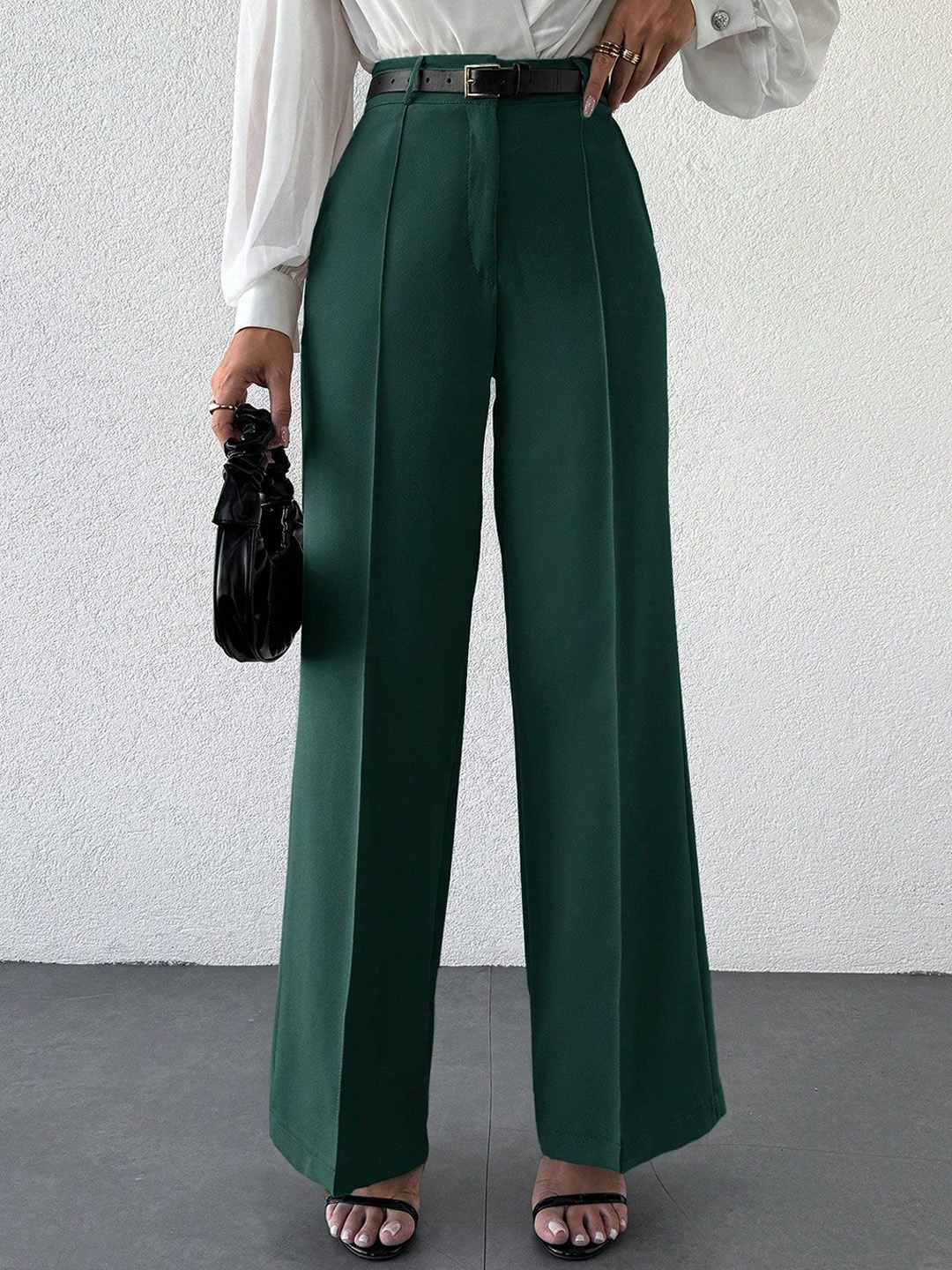 

NUCOUTHS Women Relaxed Straight Leg Straight Fit High-Rise Pleated Trousers, Green