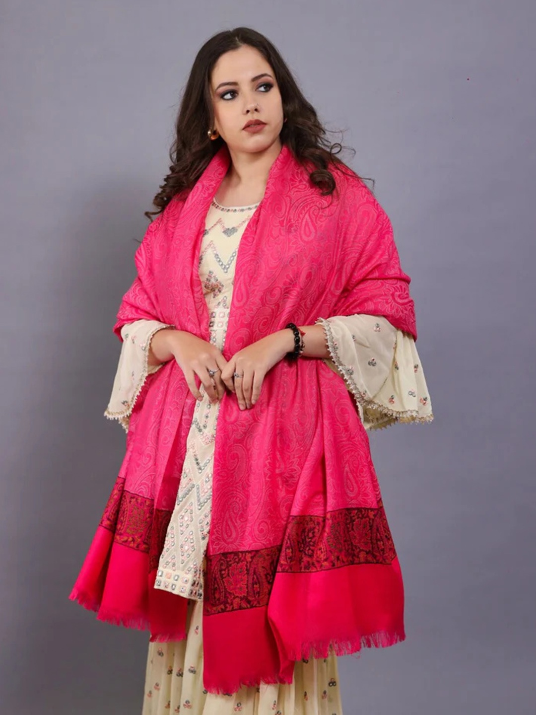

THE SHAWL STUDIO Paisley Printed Woolen Shawl, Pink